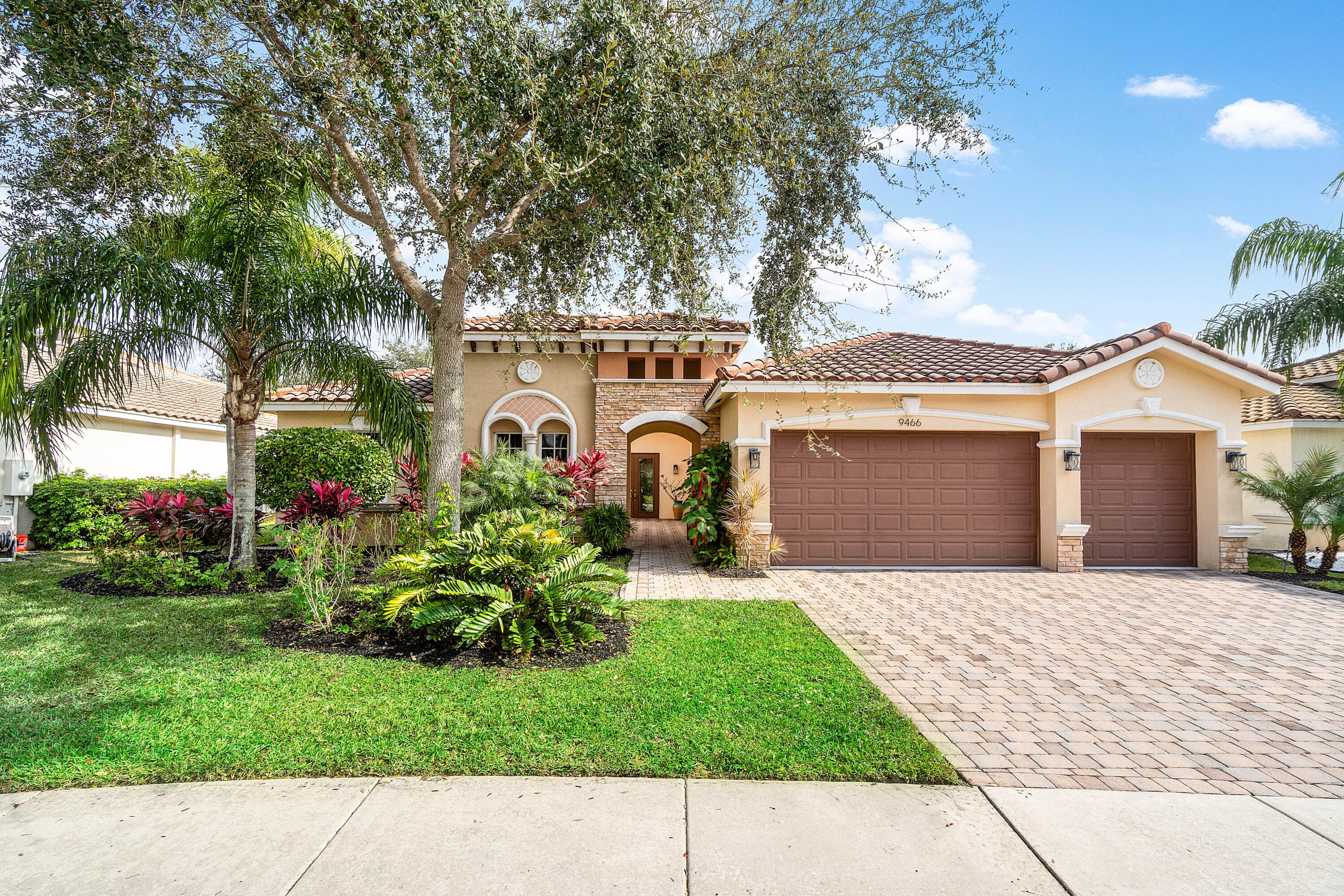 9466 Campi Drive, Lake Worth, FL 33467 — photo 6 of 63