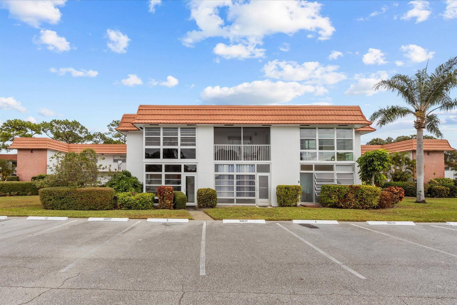 2600 SE Ocean Boulevard E5, Stuart, FL 34996 — photo 1 of 13