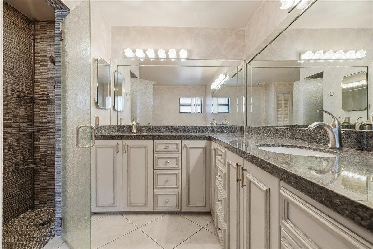 8870 NW 49th Drive, Coral Springs, FL 33067 — photo 26 of 44