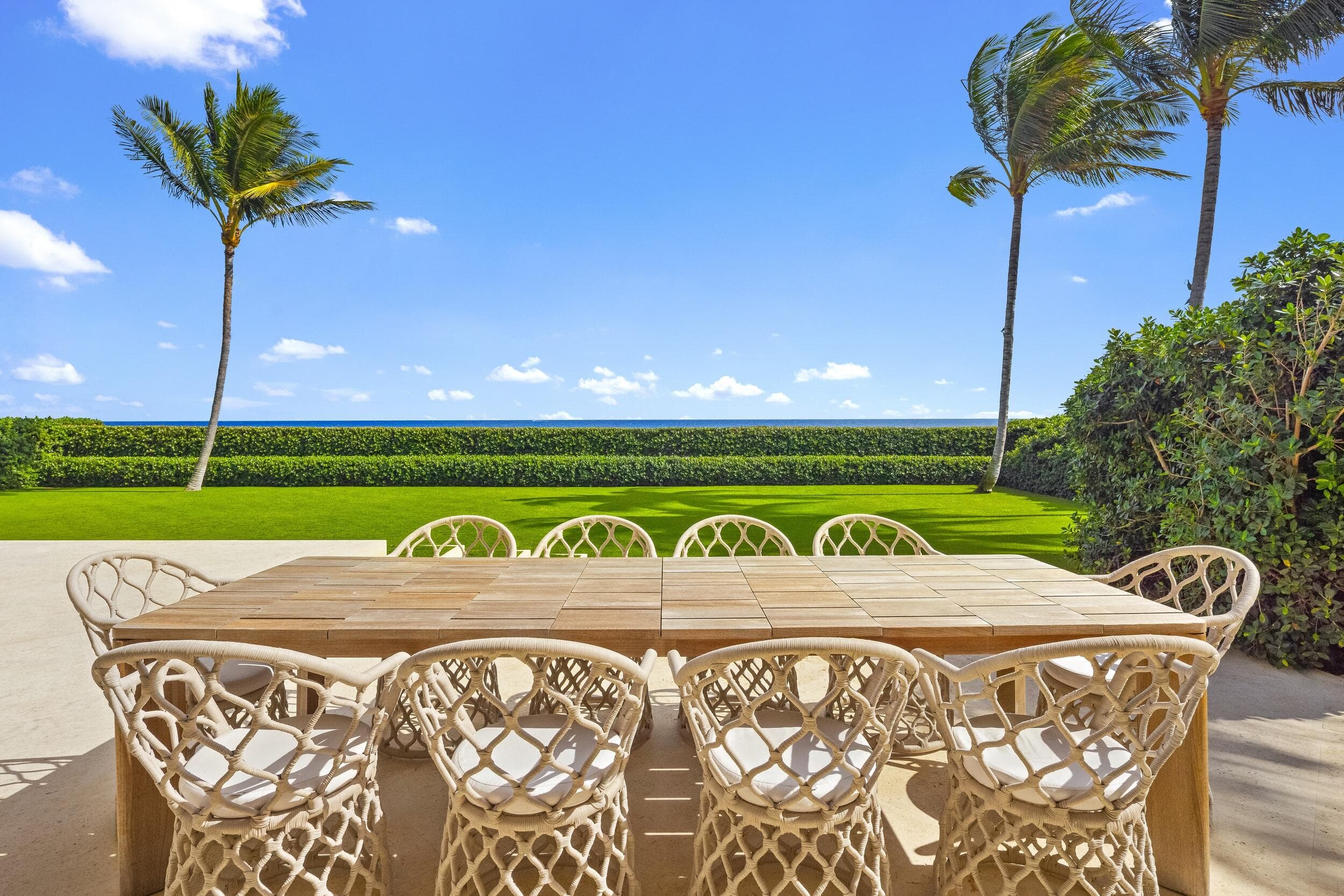 680 S Ocean Boulevard, Palm Beach, FL 33480 — photo 10 of 81