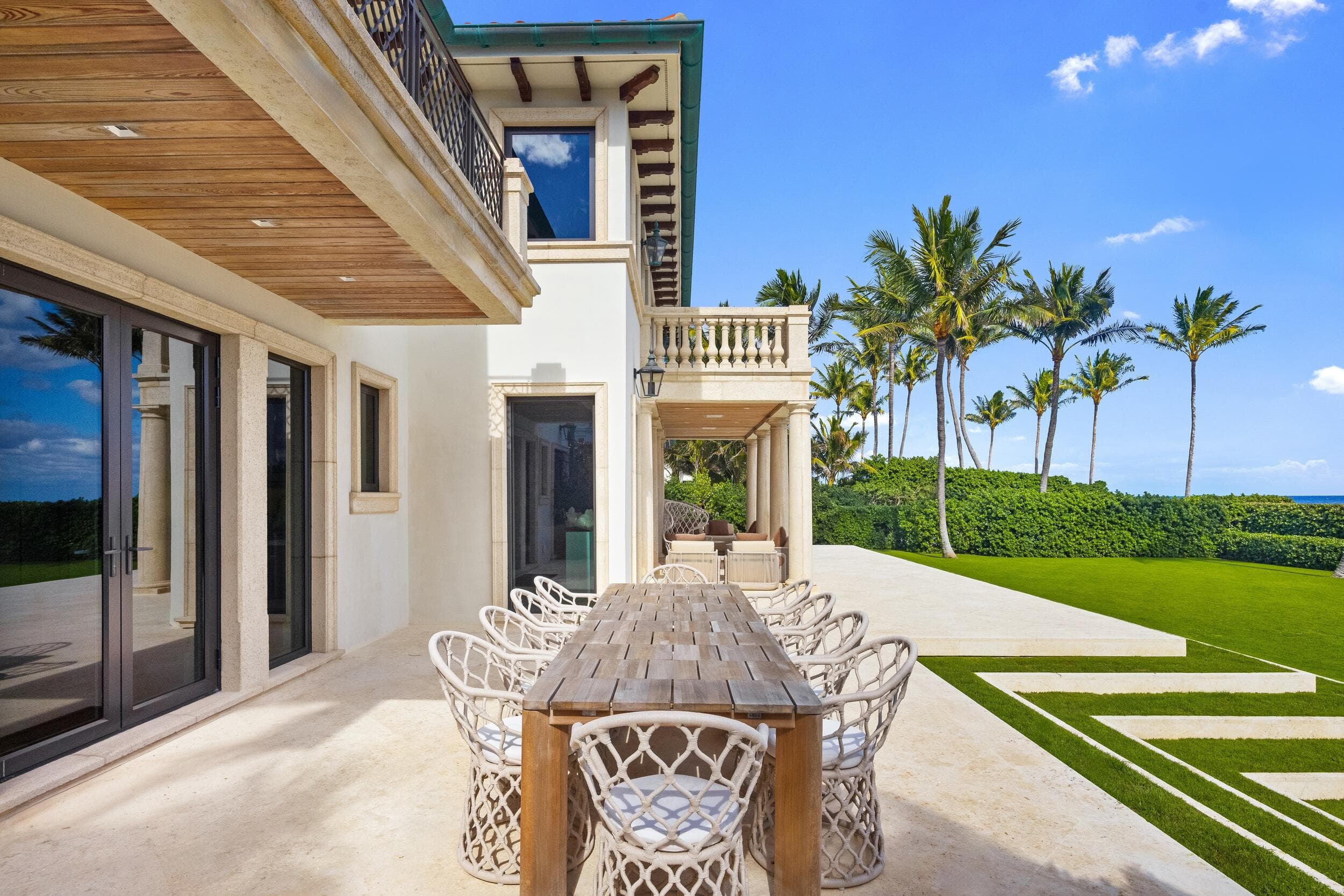 680 S Ocean Boulevard, Palm Beach, FL 33480 — photo 9 of 81