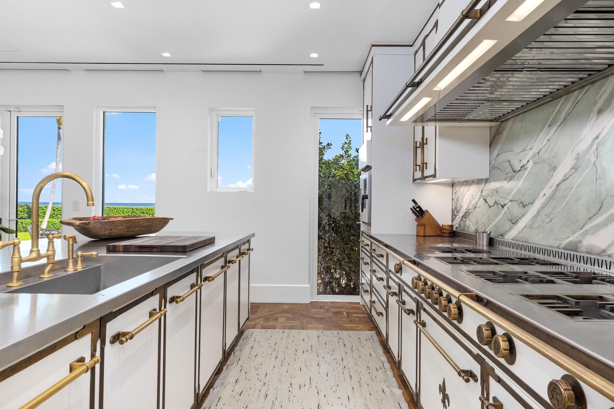 680 S Ocean Boulevard, Palm Beach, FL 33480 — photo 18 of 81