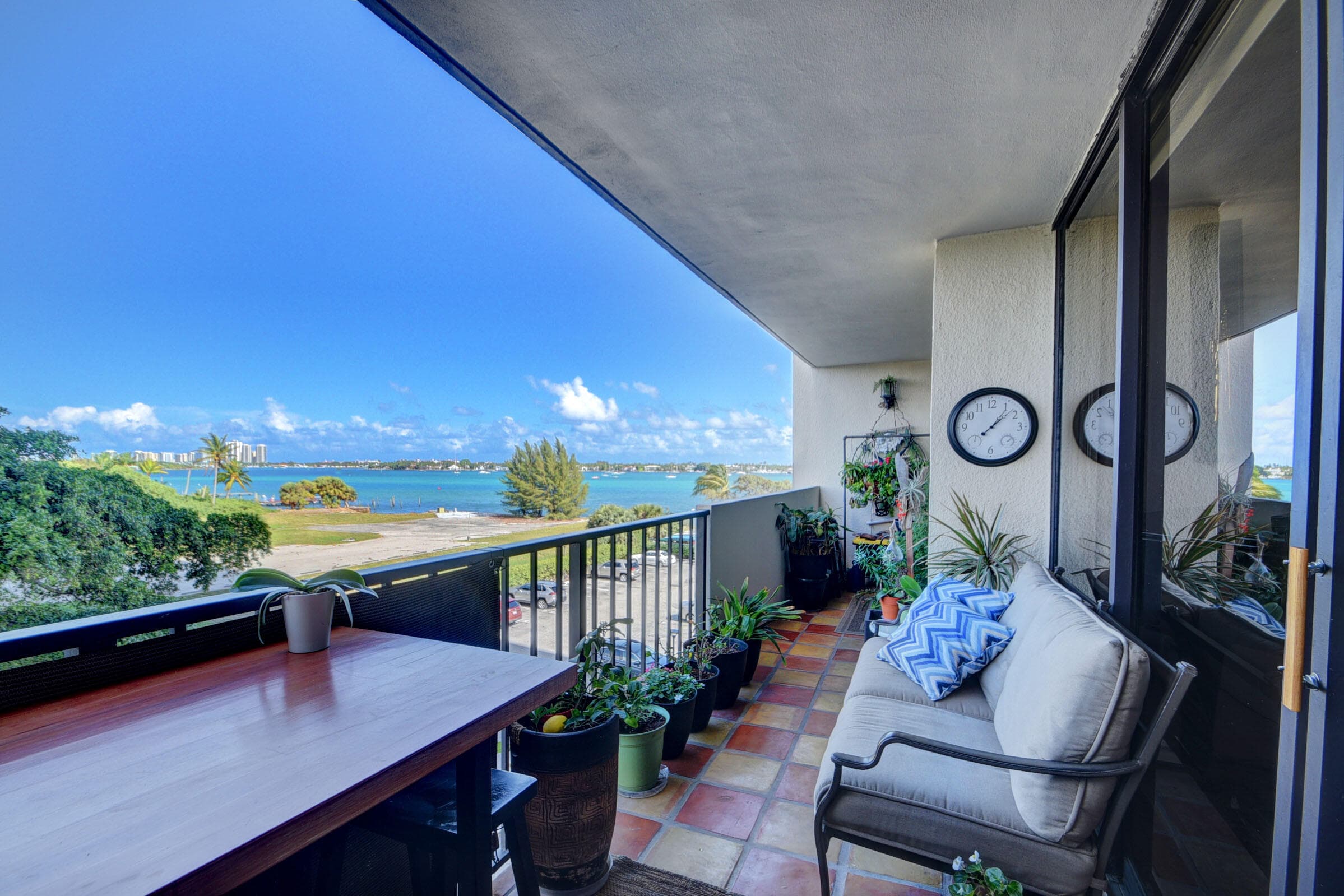 5600 N Flagler Drive 307, West Palm Beach, FL 33407 — photo 3 of 21