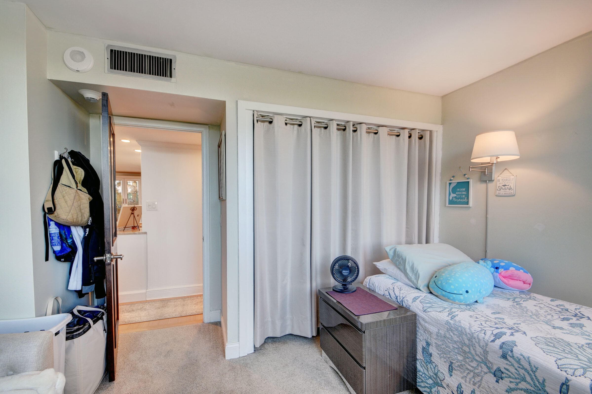 5600 N Flagler Drive 307, West Palm Beach, FL 33407 — photo 14 of 21