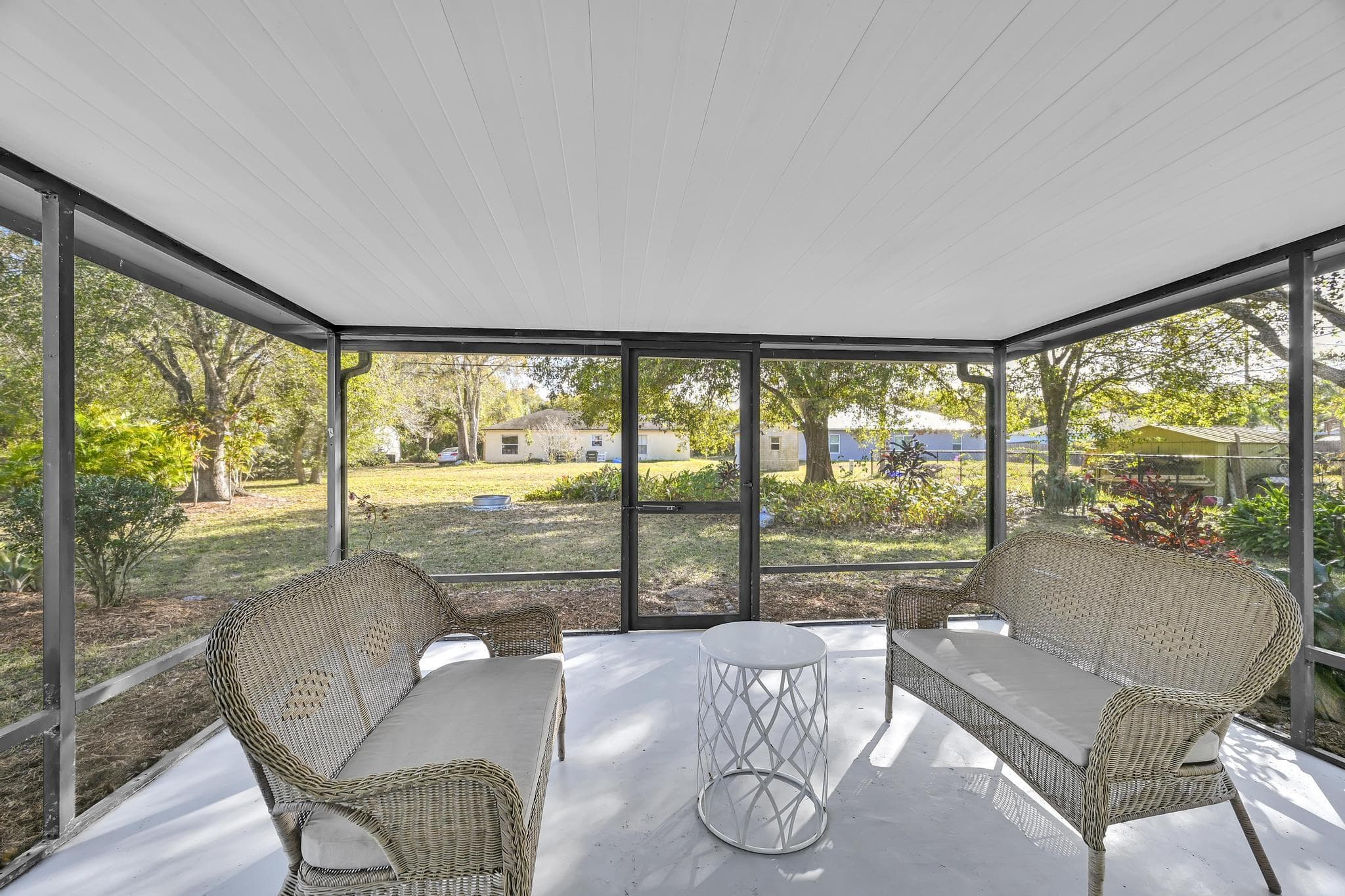 1765 24th Place SW, Vero Beach, FL 32962 — photo 27 of 38