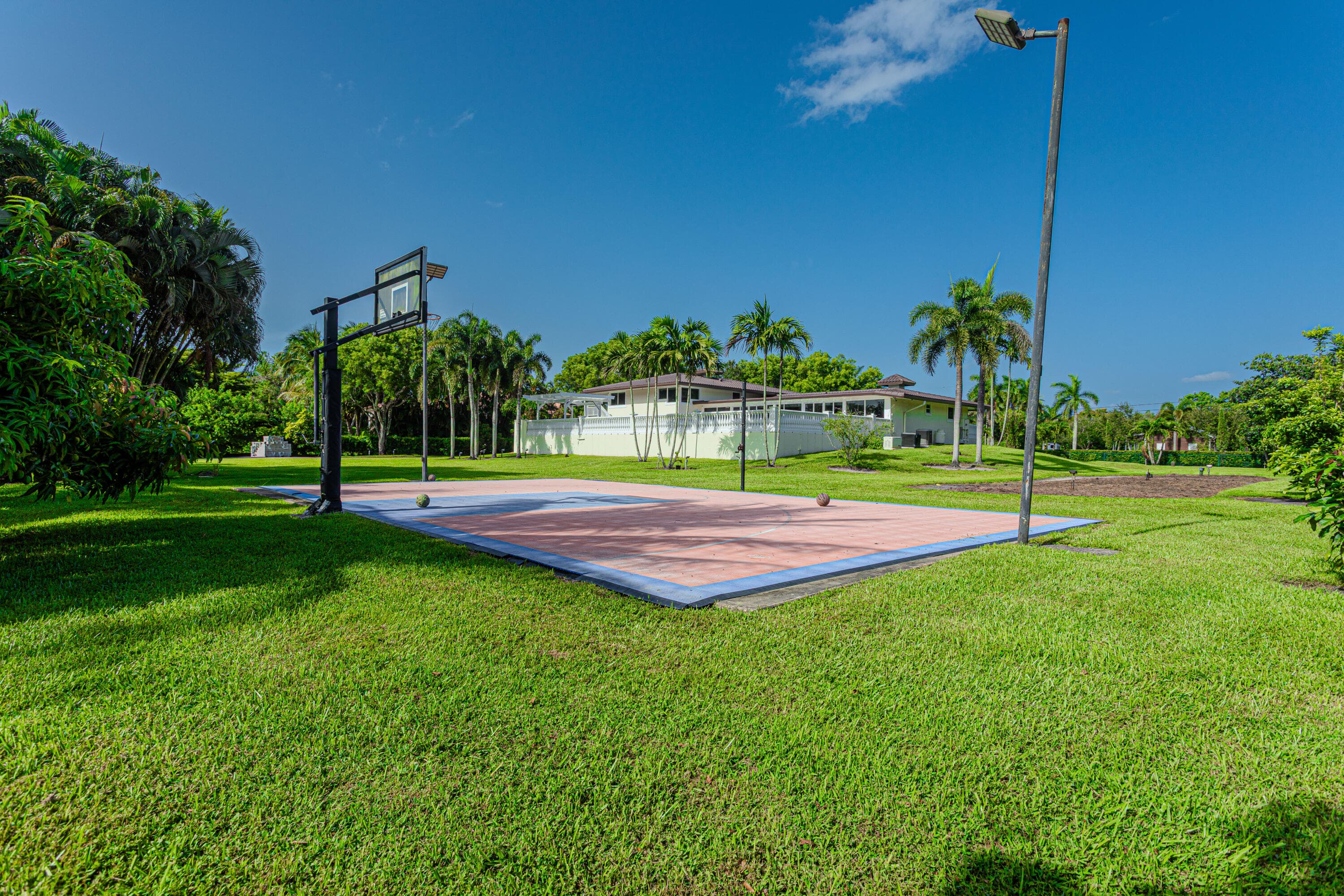 875 NW 120th Avenue, Plantation, FL 33325 — photo 59 of 92