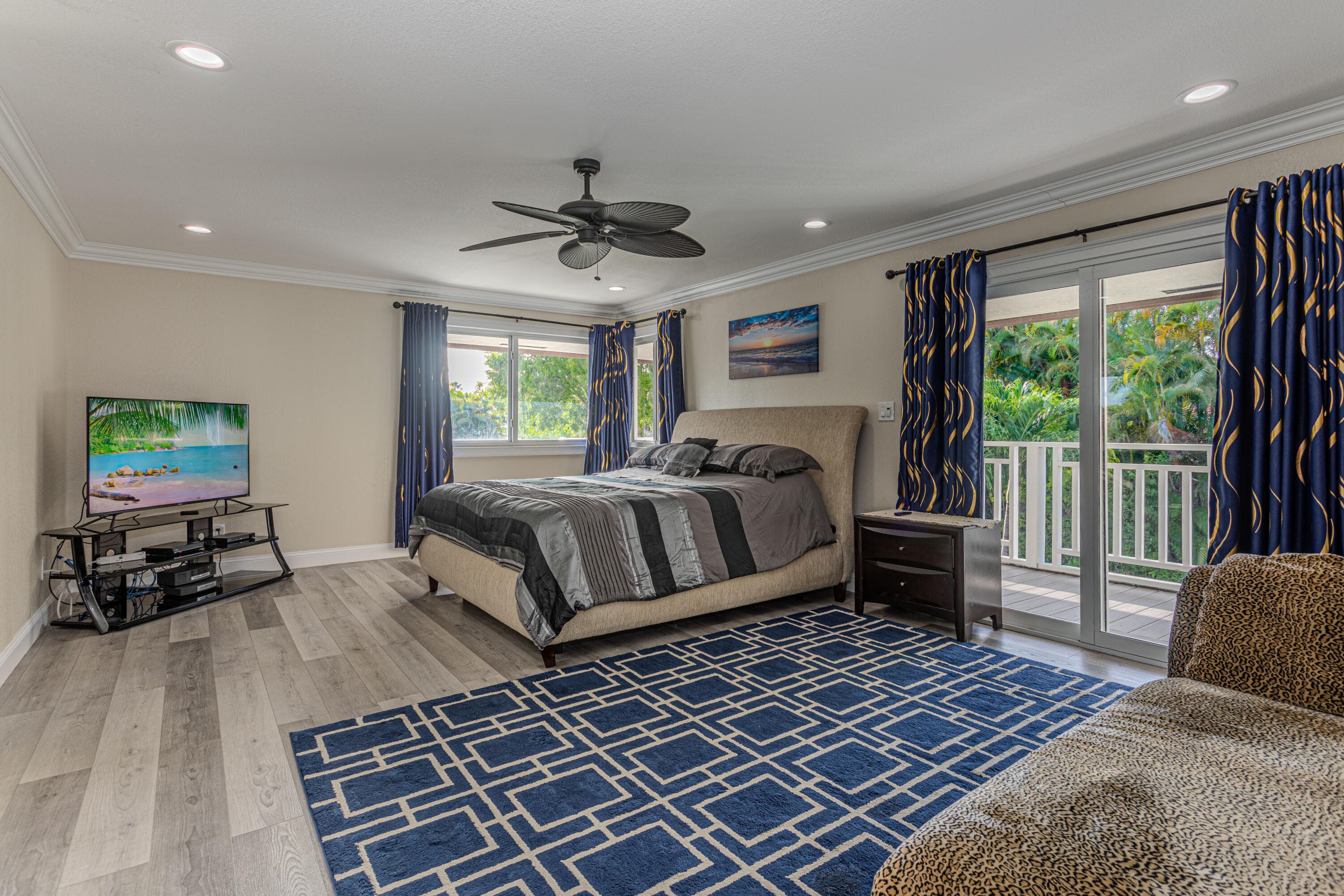 875 NW 120th Avenue, Plantation, FL 33325 — photo 13 of 92