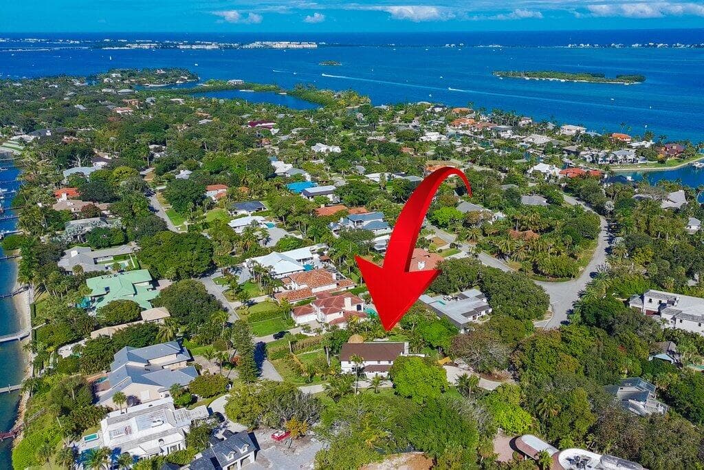 37 E High Point Road, Sewalls Point, FL 34996 — photo 5 of 58
