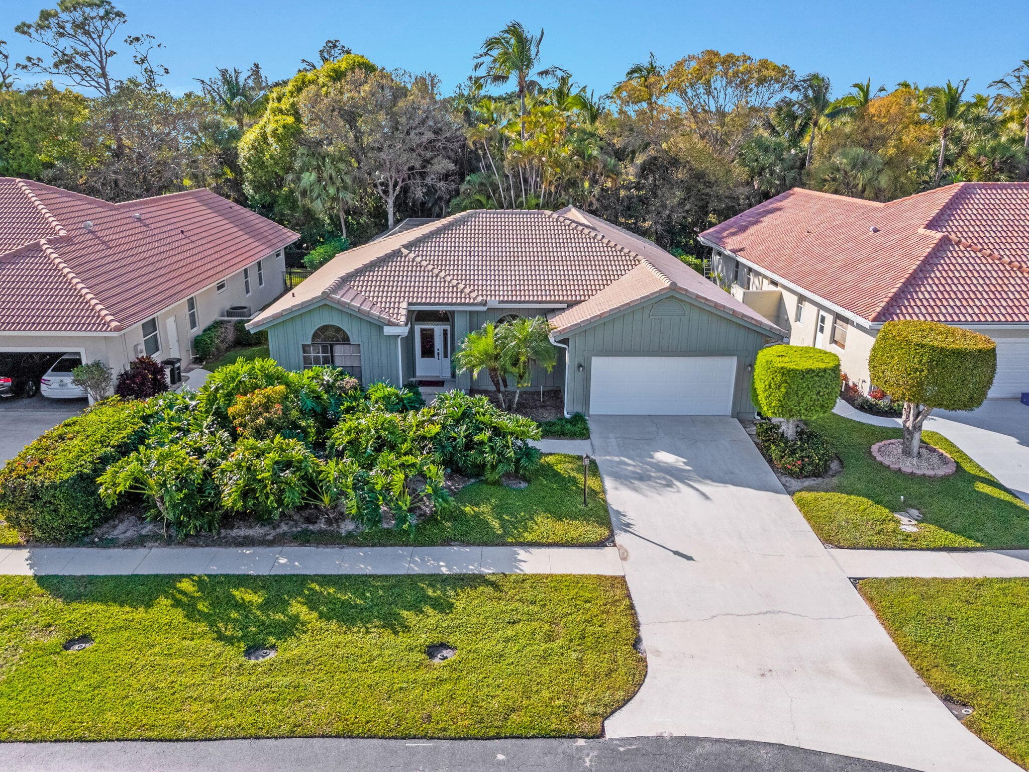 9055 Cypress Hollow Drive, Palm Beach Gardens, FL 33418 — photo 40 of 55