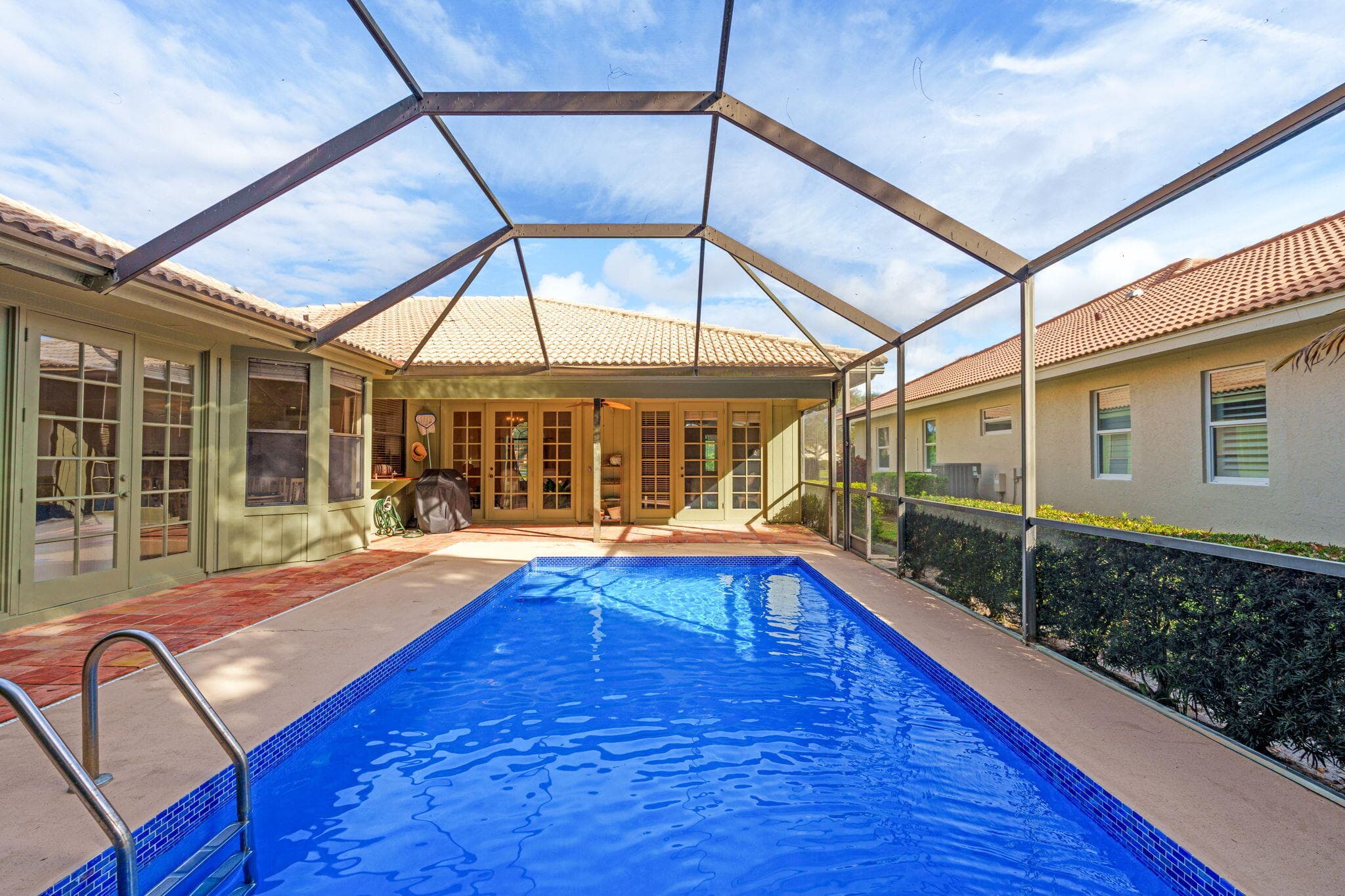 9055 Cypress Hollow Drive, Palm Beach Gardens, FL 33418 — photo 33 of 55