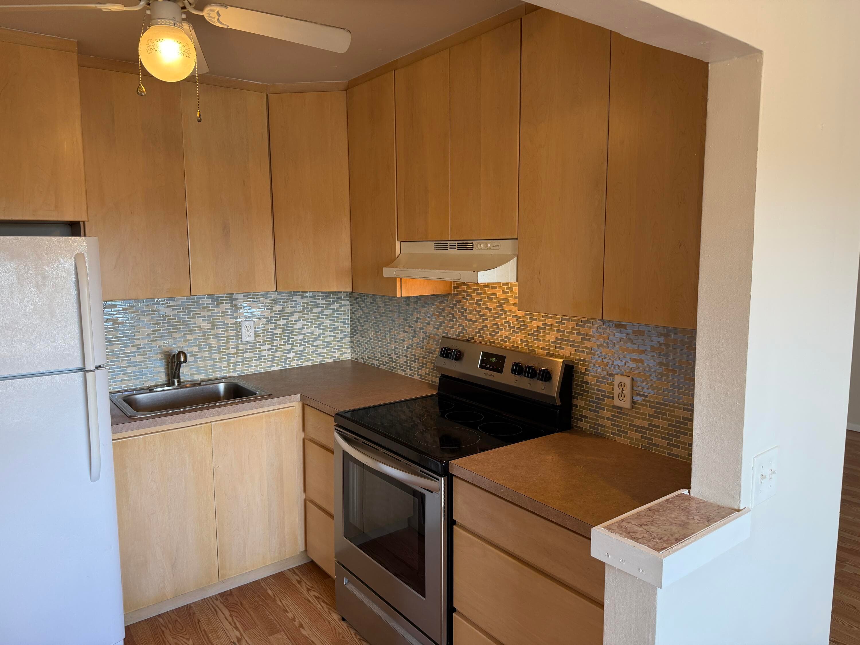 100 Village Green Circle E 312, Palm Springs, FL 33461 — photo 2 of 36
