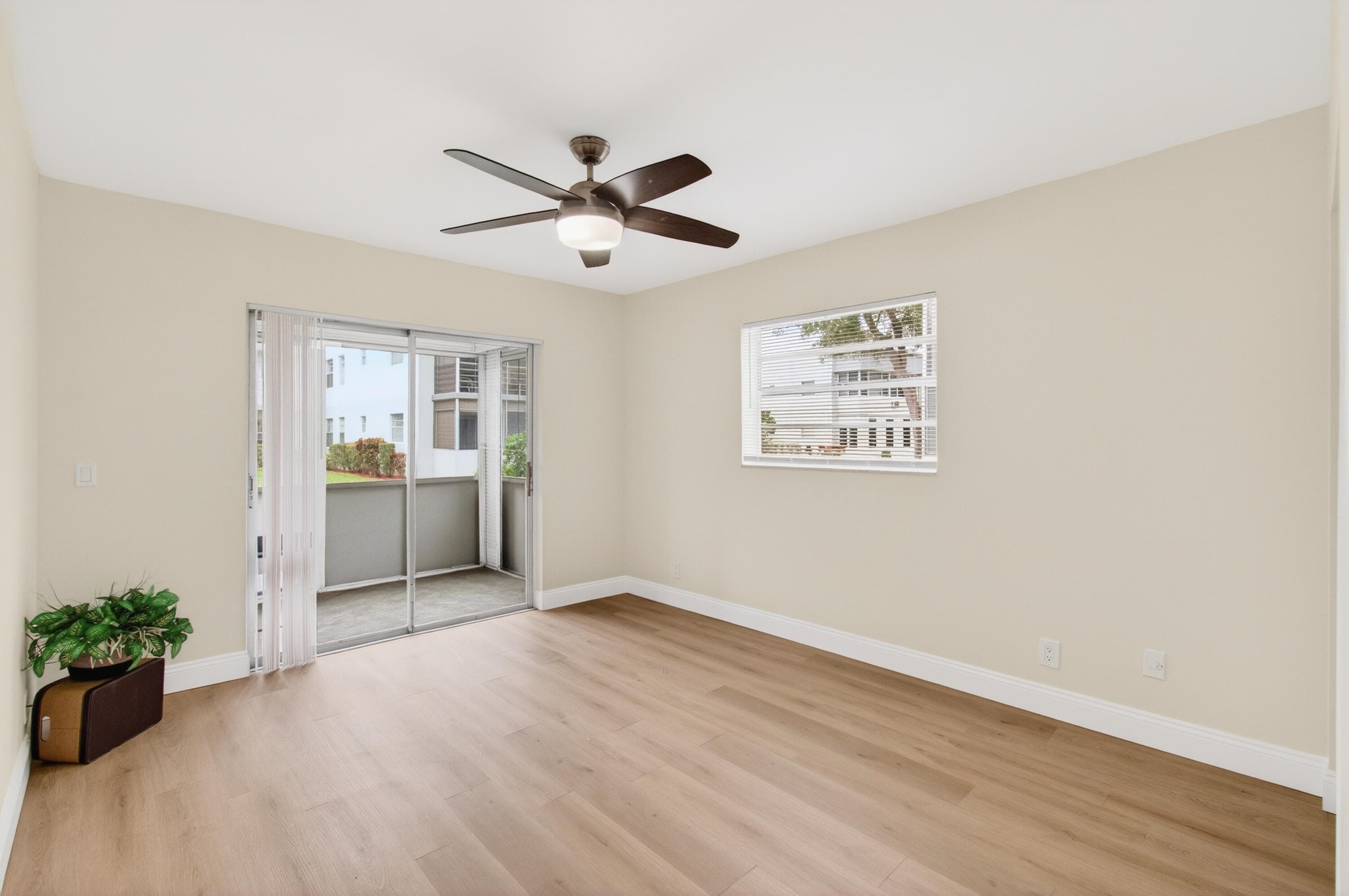 826 Normandy R, Delray Beach, FL 33484 — photo 20 of 41