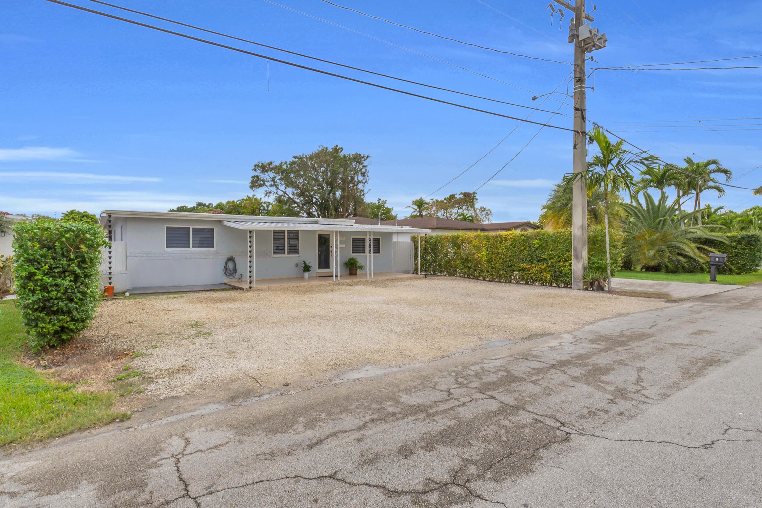 6350 SW 32 Street, Miami, FL 33155 — photo 1 of 34