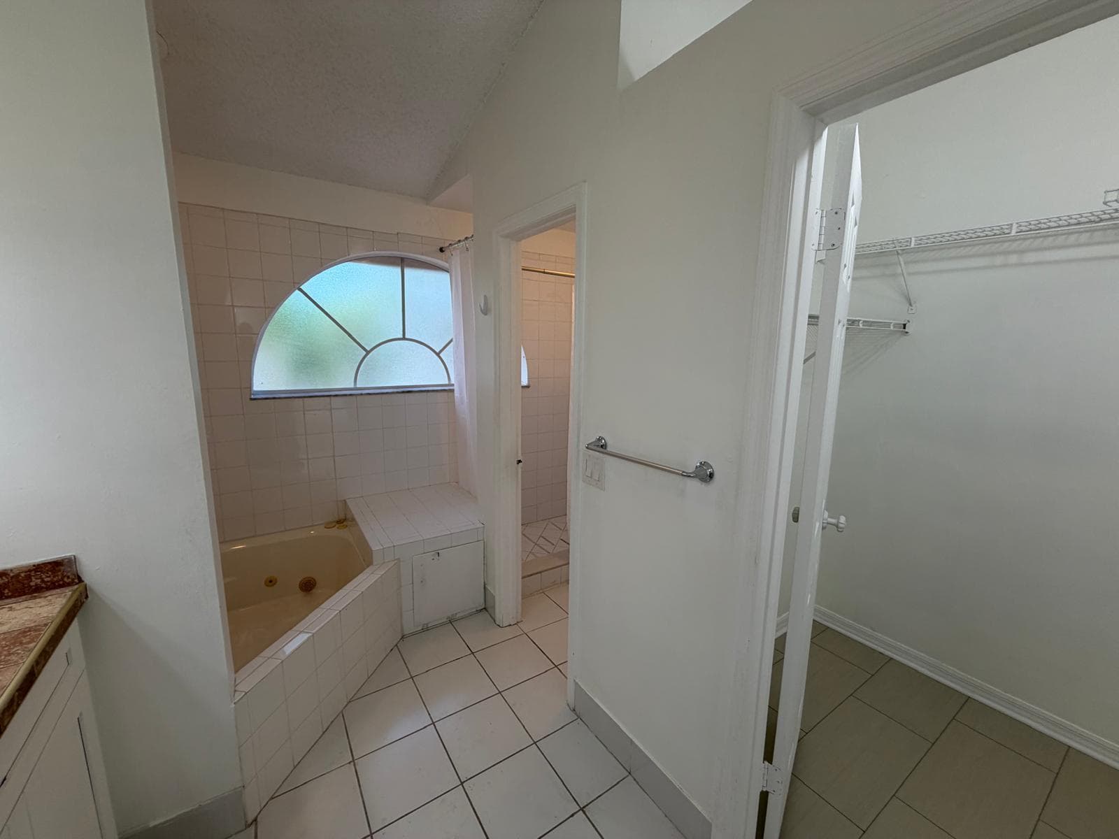 3780 Amalfi Drive 3780, Hollywood, FL 33021 — photo 47 of 81