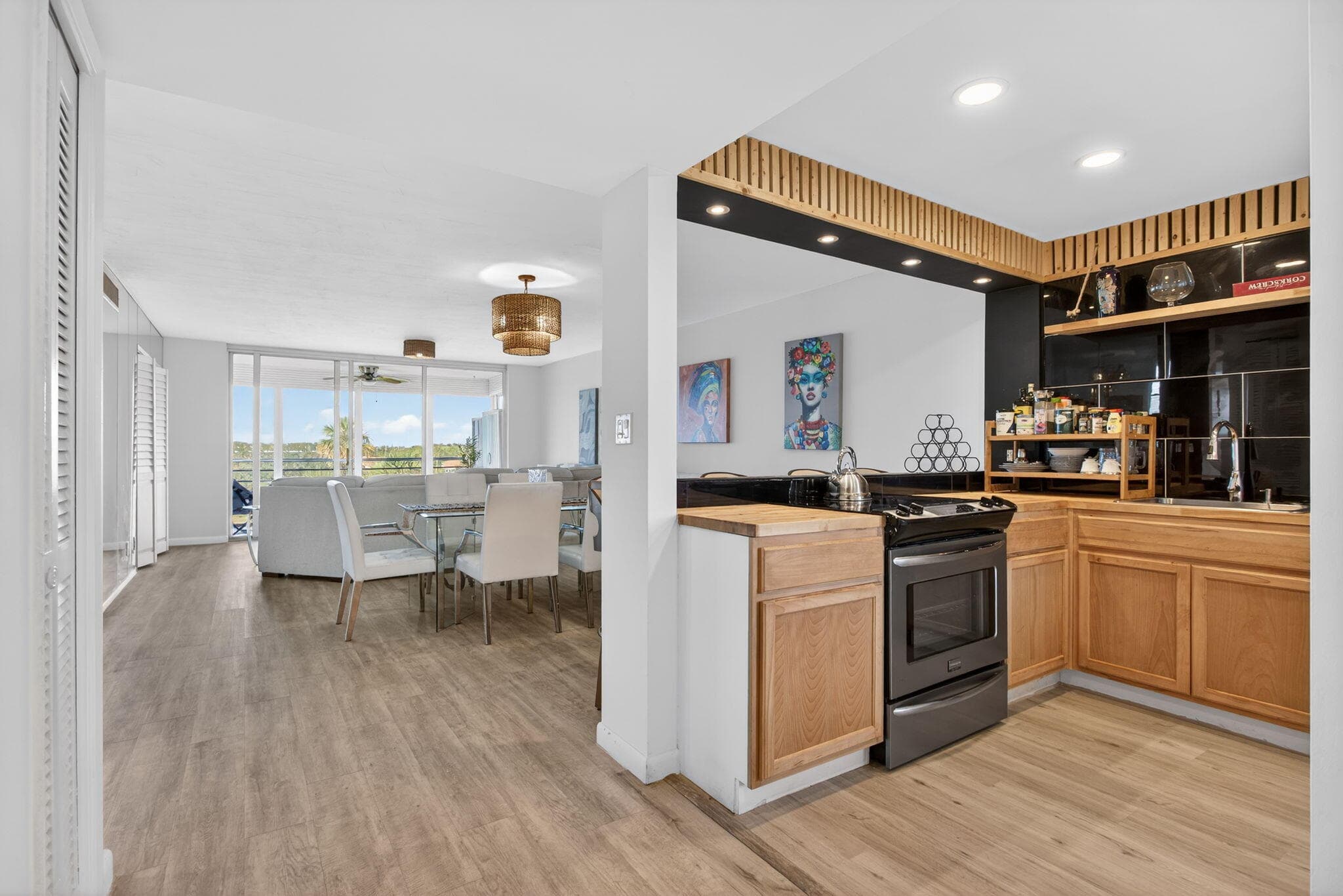 3960 Oaks Clubhouse Drive 512, Pompano Beach, FL 33069 — photo 24 of 58