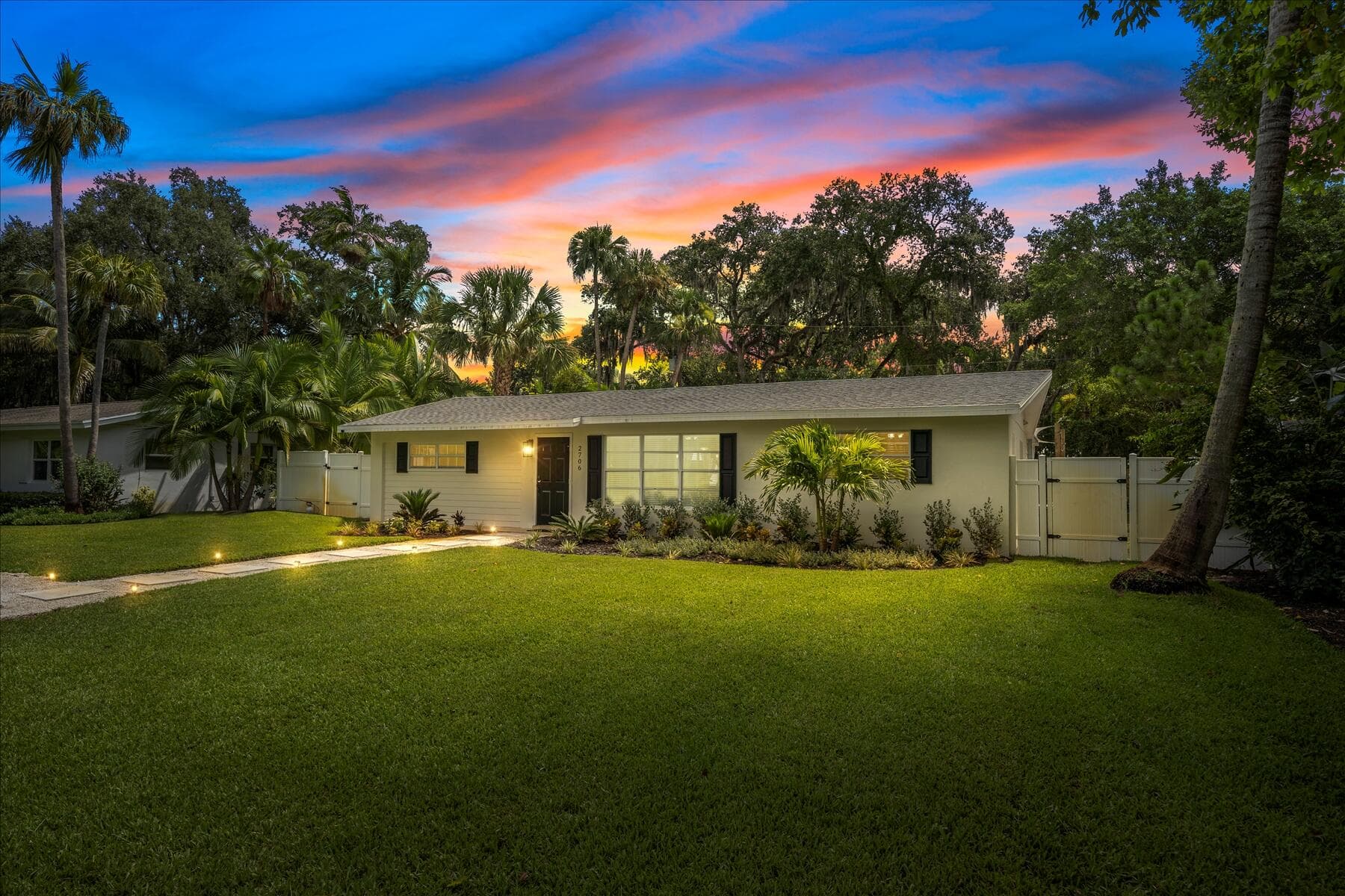2706 10th Avenue, Vero Beach, FL 32960 — photo 2 of 35
