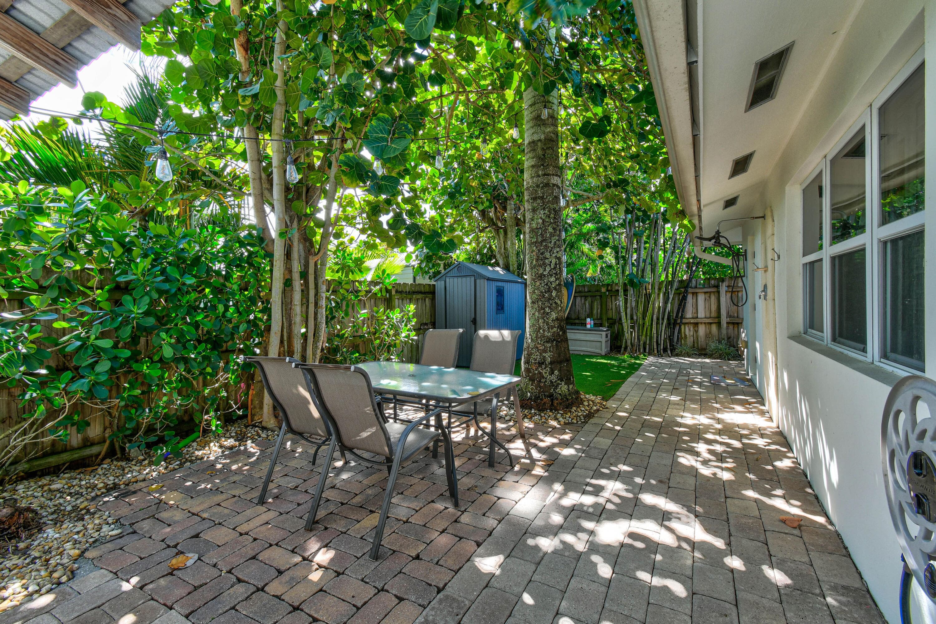 106 Windsor Road E, Jupiter, FL 33469 — photo 35 of 44