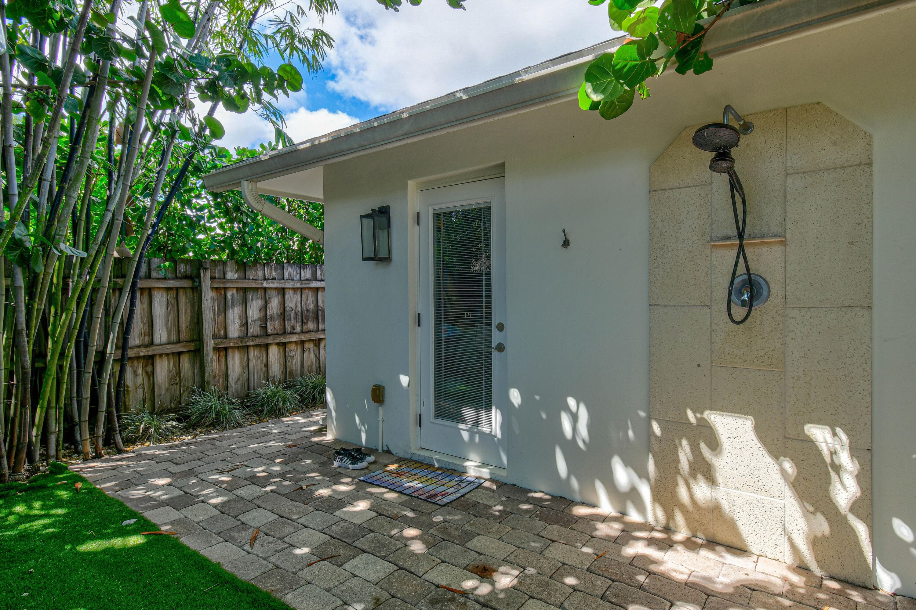106 Windsor Road E, Jupiter, FL 33469 — photo 37 of 44