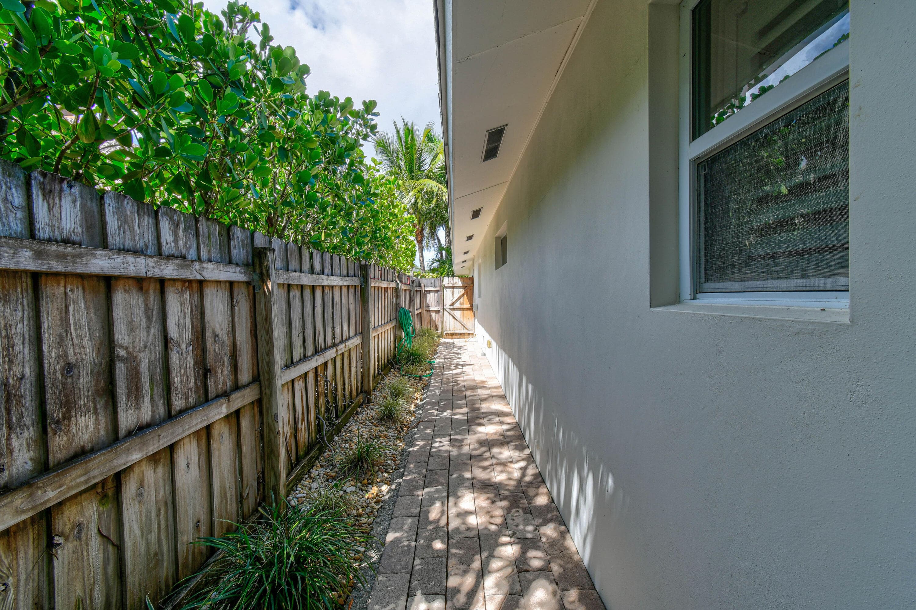 106 Windsor Road E, Jupiter, FL 33469 — photo 39 of 44