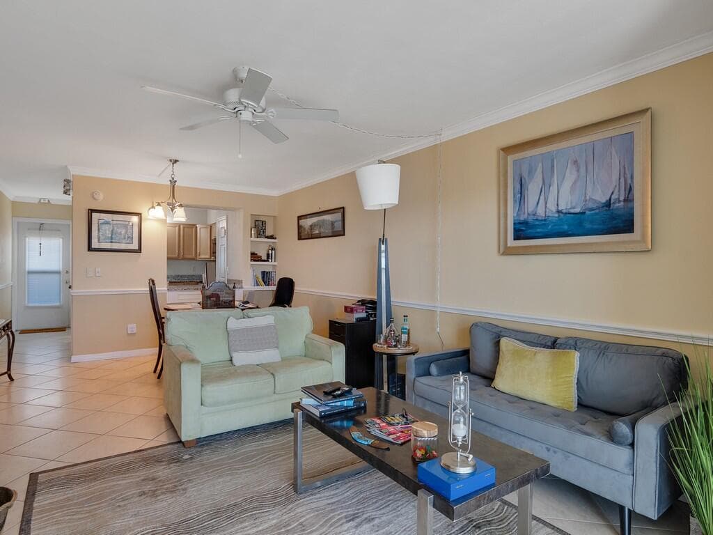 2333 Indian River Boulevard 506, Vero Beach, FL 32960 — photo 10 of 35