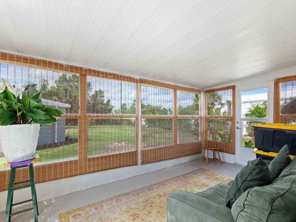 196 NE Emerald Drive, Jensen Beach, FL 34957 — photo 17 of 32
