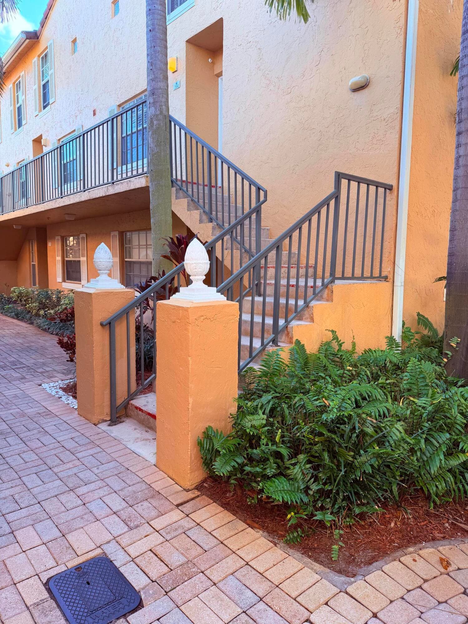 1040 Lake Shore Drive 204, Lake Park, FL 33403 — photo