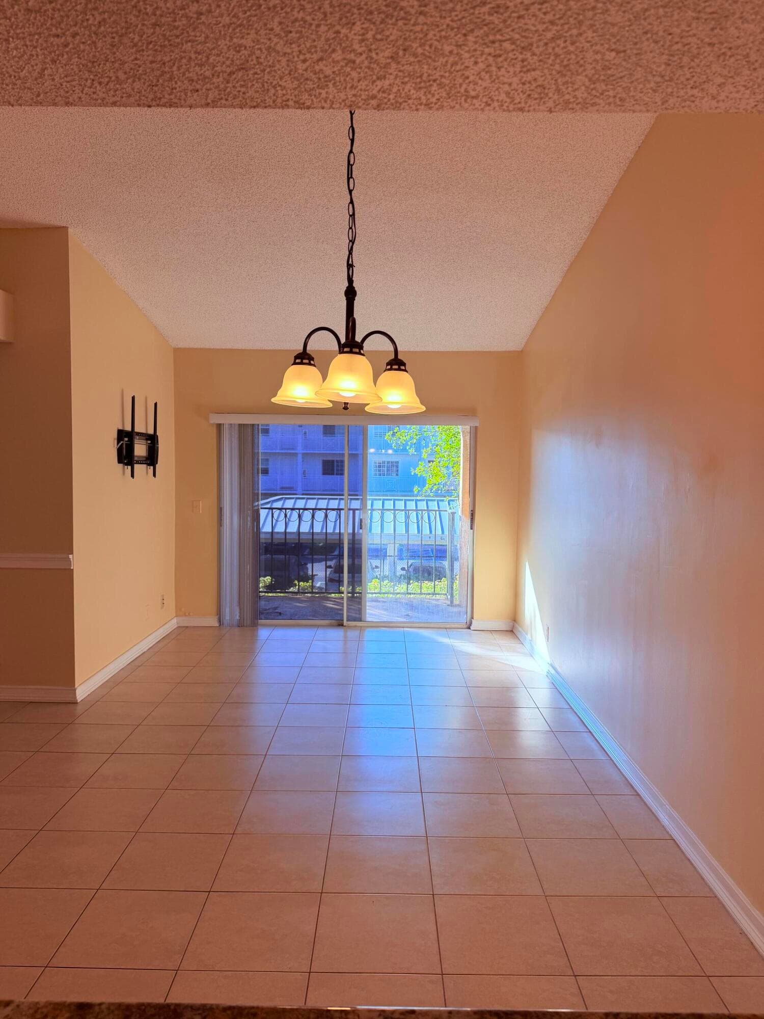 1040 Lake Shore Drive 204, Lake Park, FL 33403 — photo 4 of 25