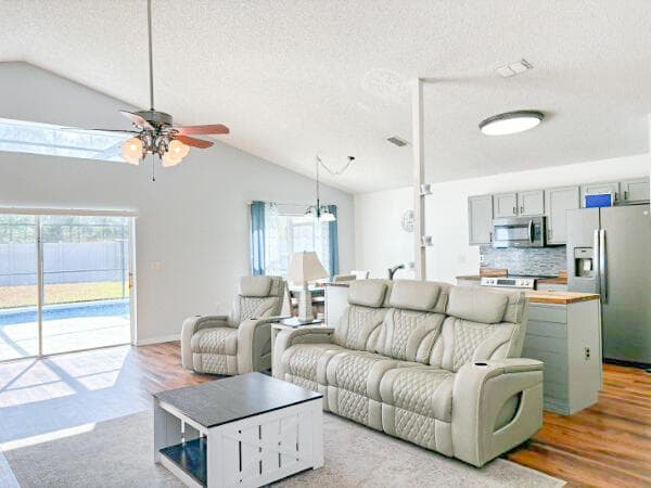 844 Casterton Circle, Davenport, FL 33897 — photo 7 of 39