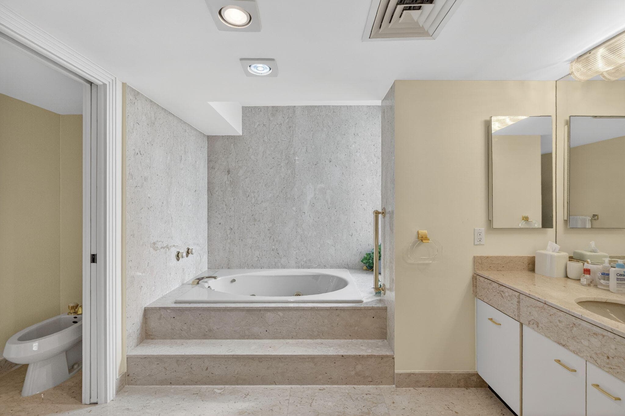 1500 S Ocean Boulevard 606, Boca Raton, FL 33432 — photo 20 of 77