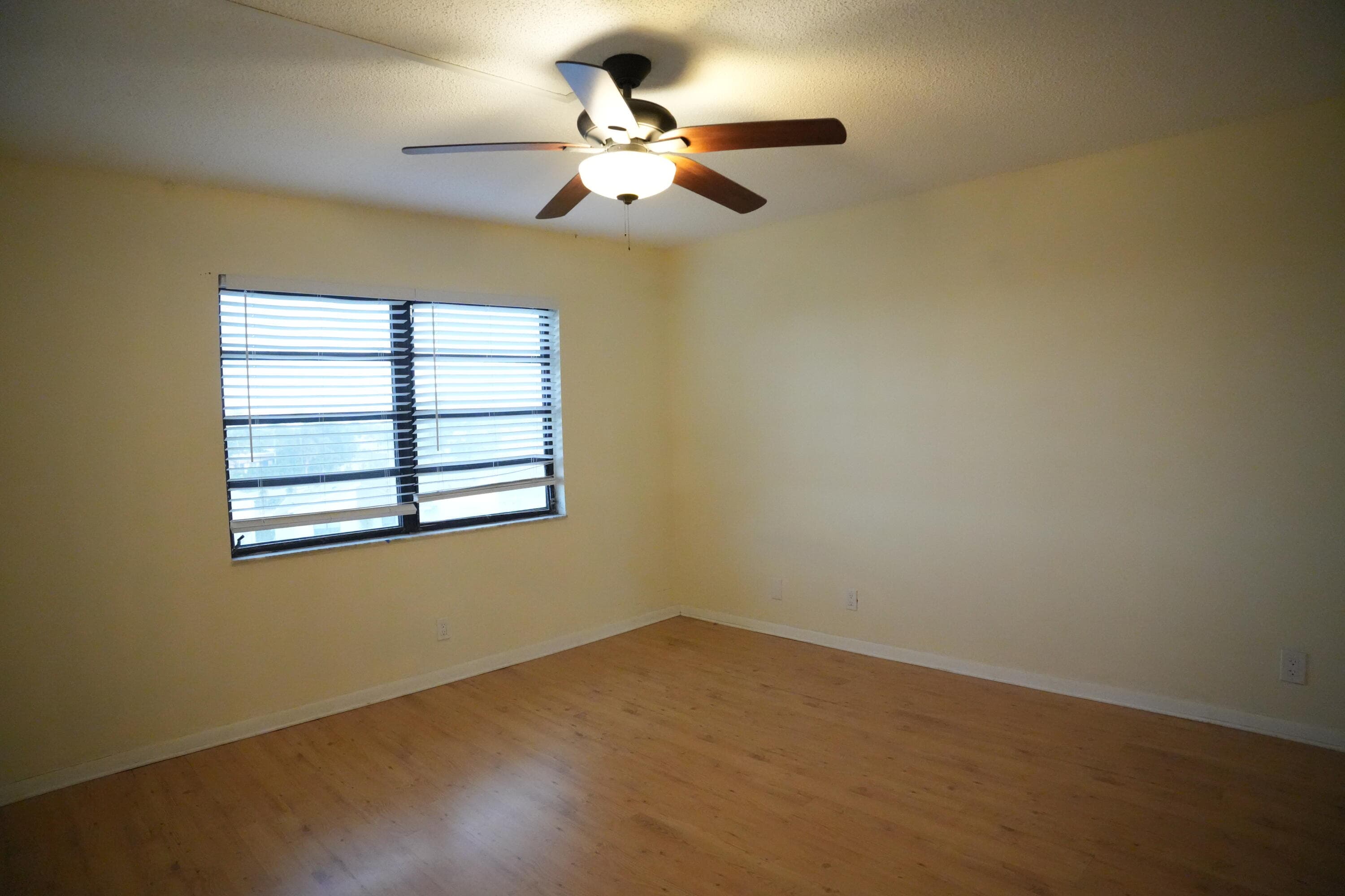 4640 Lucerne Lakes Boulevard W 508, Lake Worth, FL 33467 — photo 25 of 34