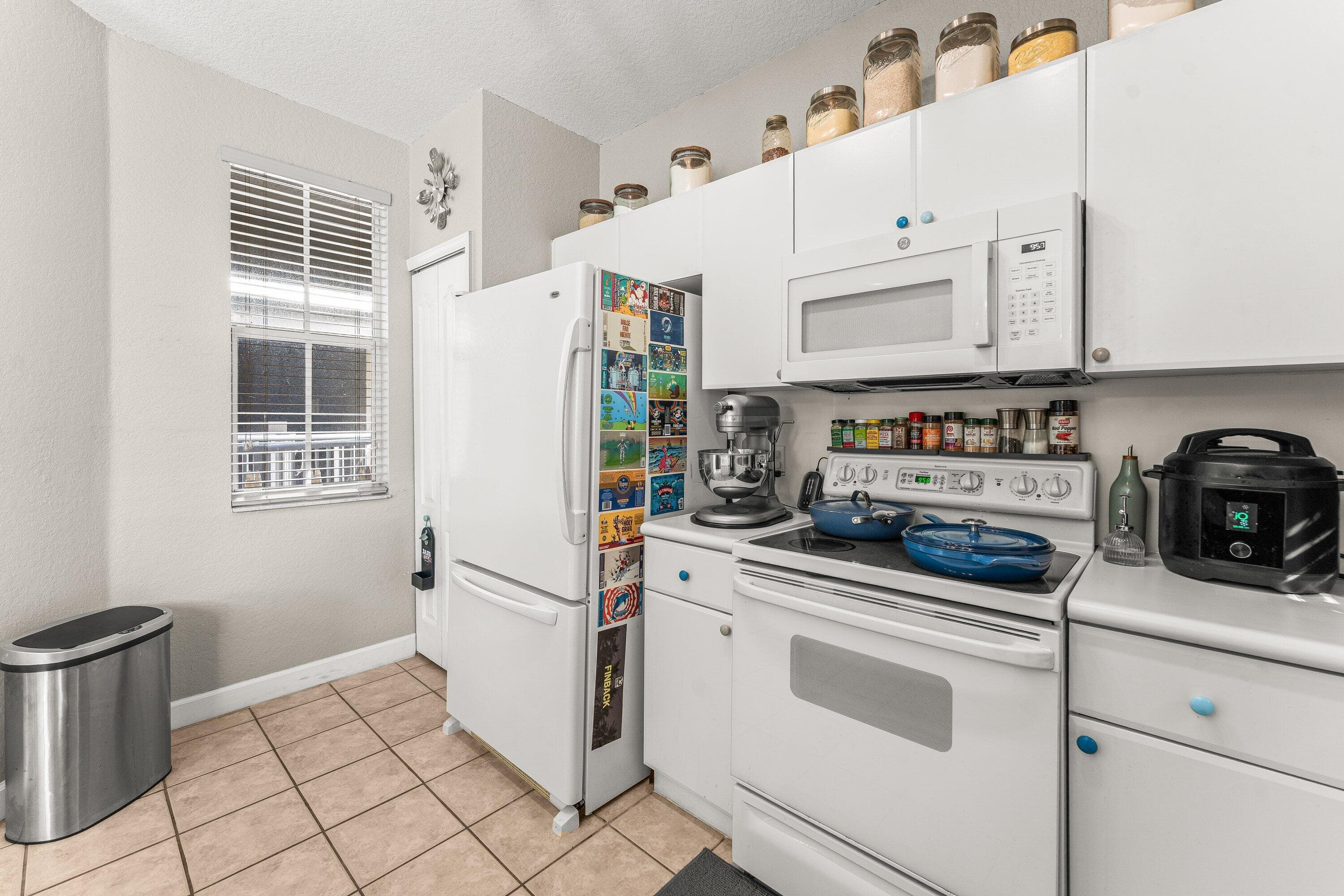 1012 Shoma Drive, Royal Palm Beach, FL 33414 — photo 15 of 29