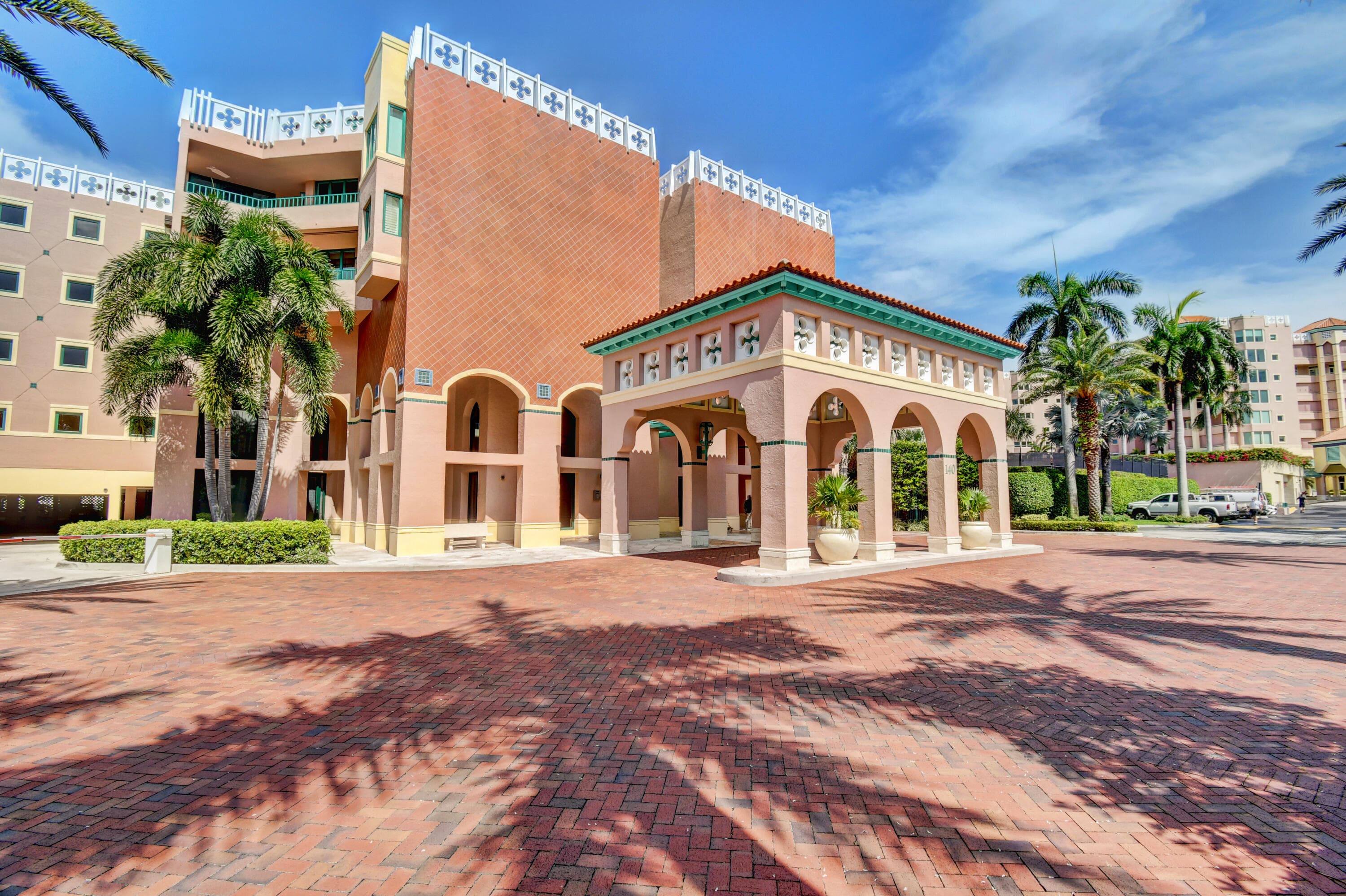 140 SE 5th Avenue 448, Boca Raton, FL 33432 — photo 1 of 36
