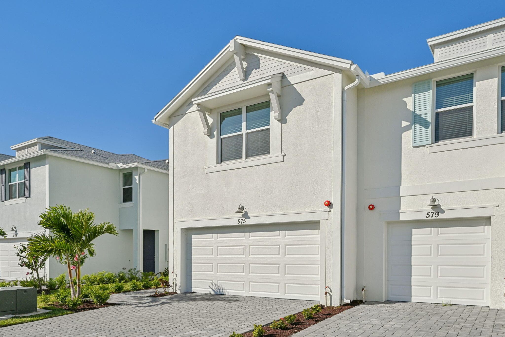575 Salisbury Circle, Fort Pierce, FL 34982 — photo 3 of 35