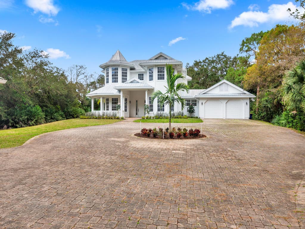 1001 SE Ranch Road, Jupiter, FL 33478 — photo 1 of 32