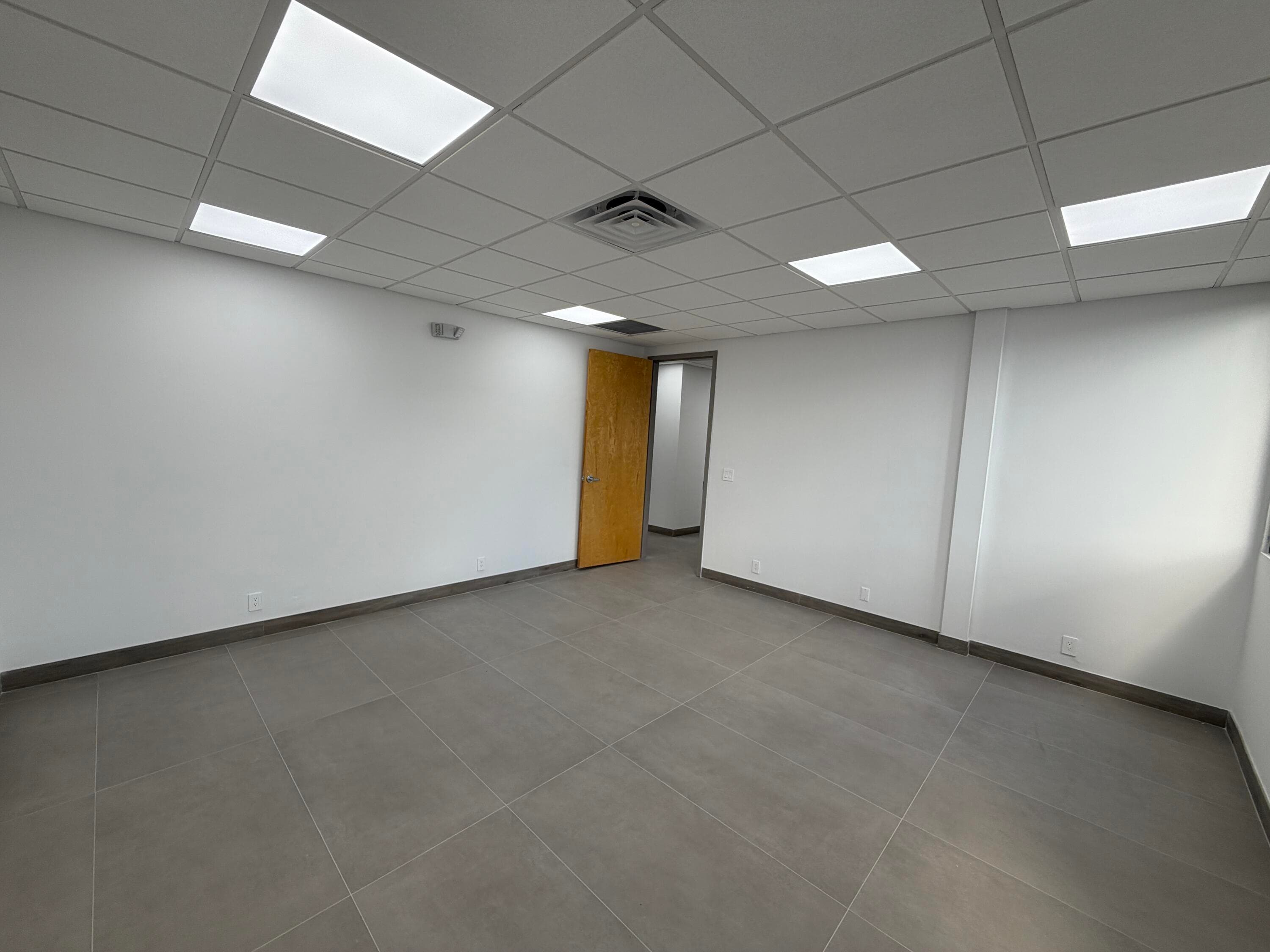 5170 N Federal Highway, Fort Lauderdale, FL 33308 — photo 10 of 27