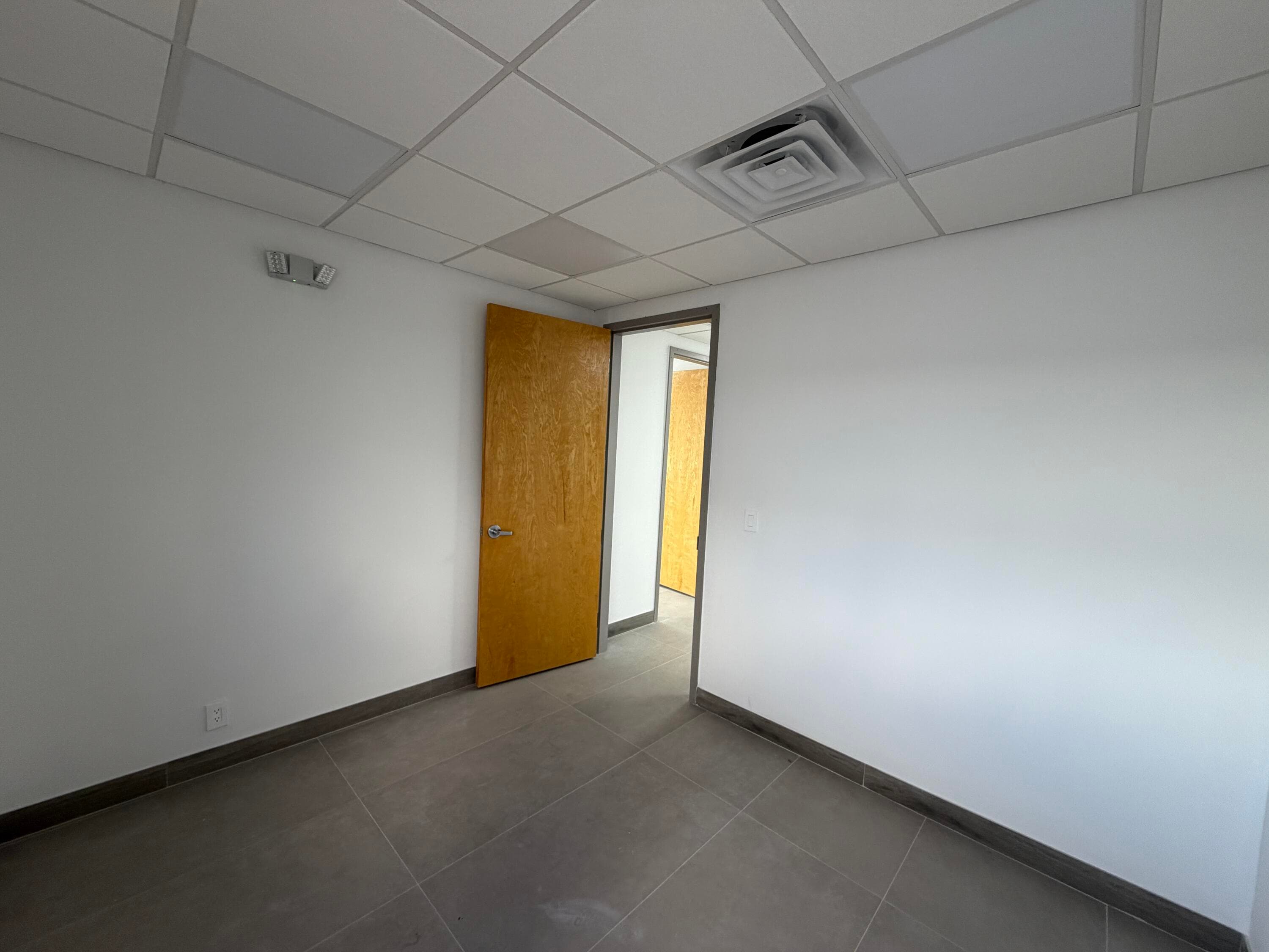 5170 N Federal Highway, Fort Lauderdale, FL 33308 — photo 11 of 27
