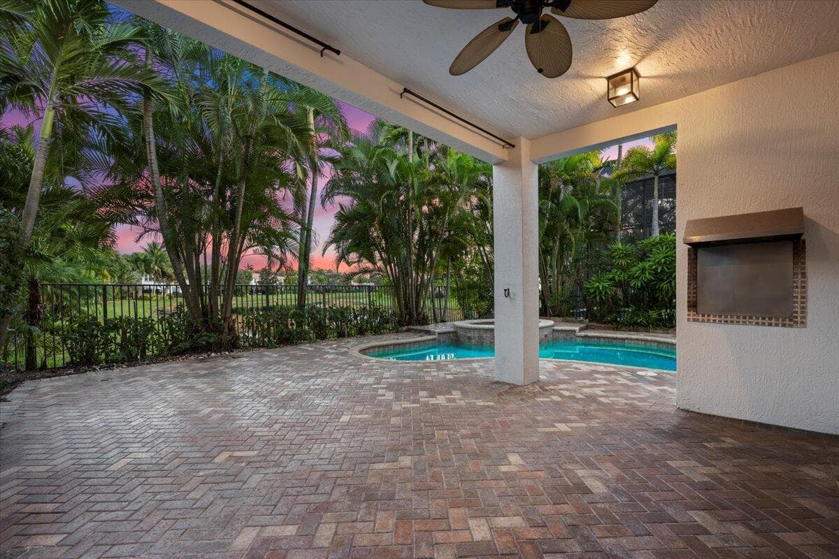 1062 Vintner Boulevard, Palm Beach Gardens, FL 33410 — photo 54 of 101