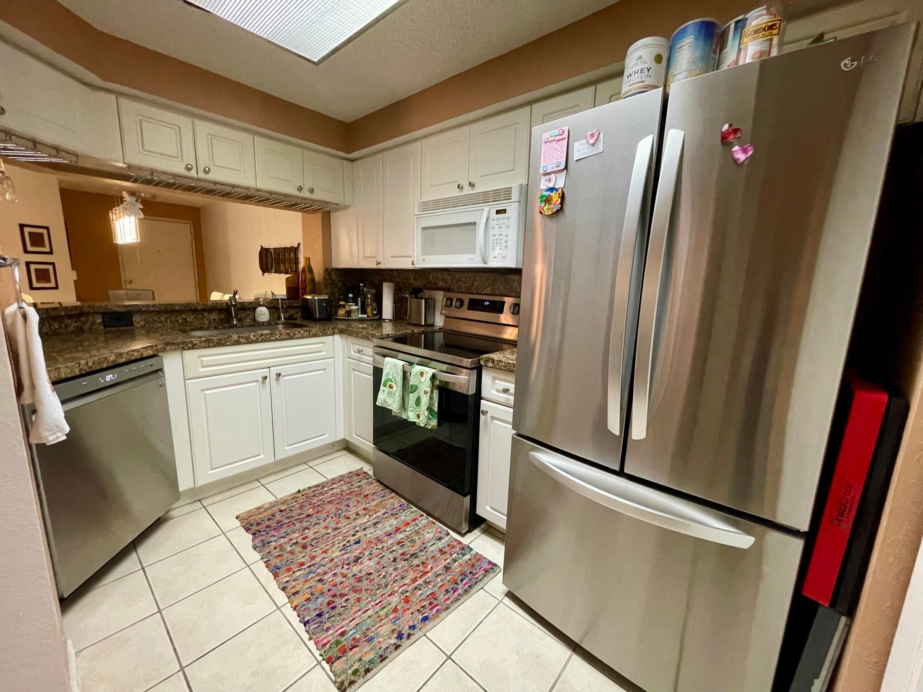 2727 Anzio Court 108, Palm Beach Gardens, FL 33410 — photo 12 of 24