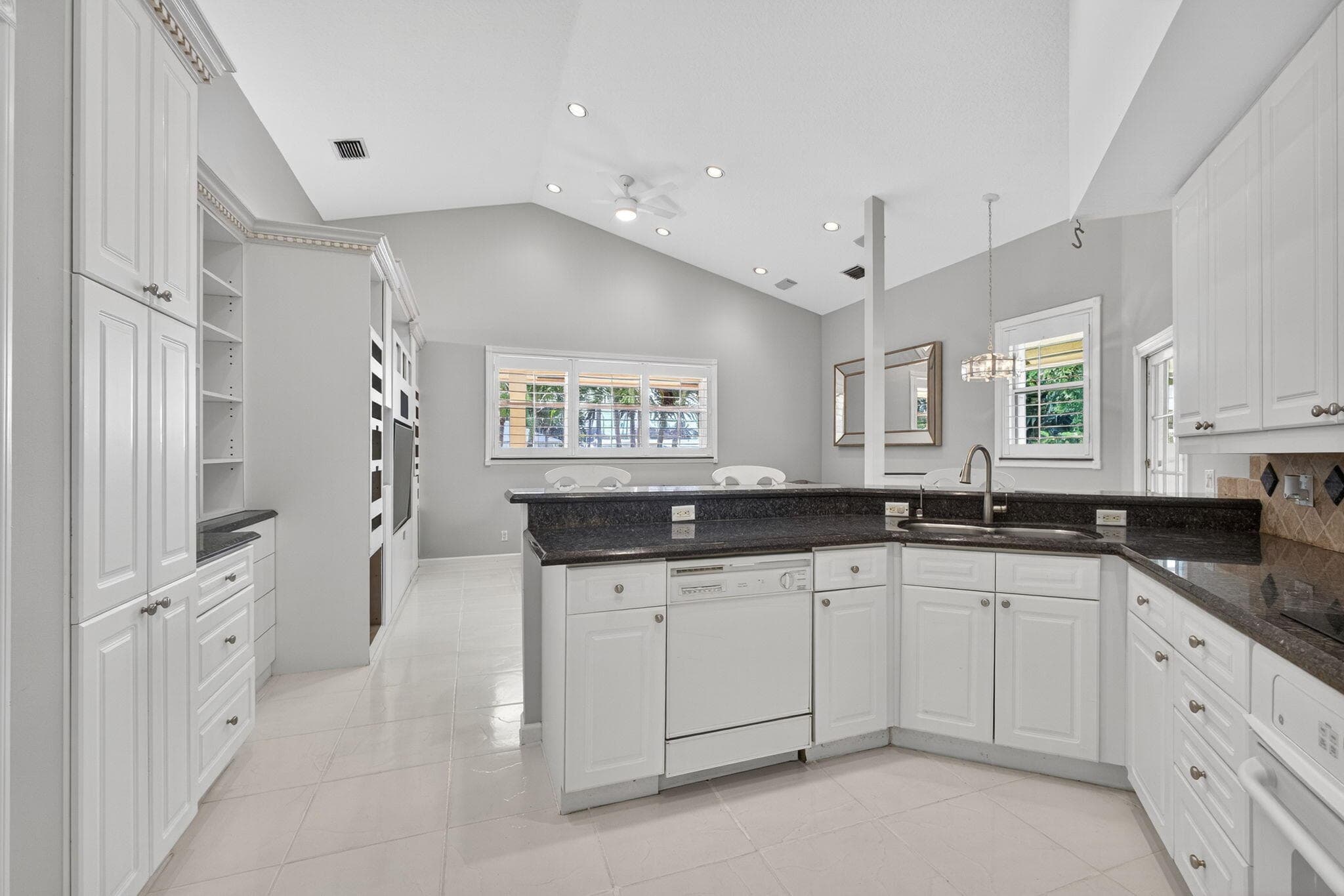 1052 W Shore Drive, West Palm Beach, FL 33406 — photo 32 of 65