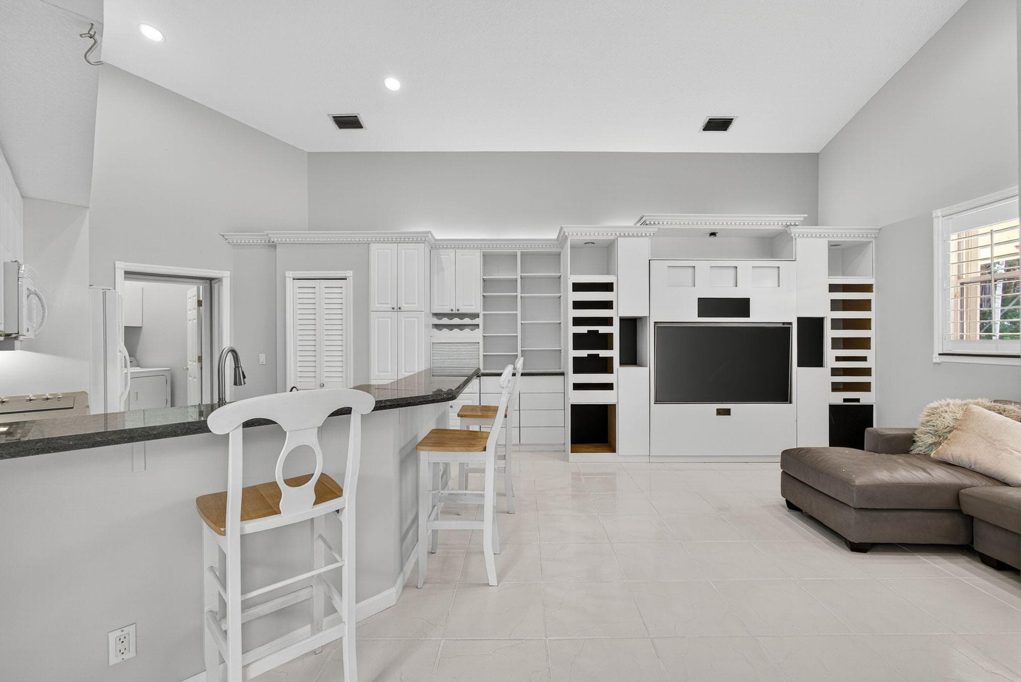 1052 W Shore Drive, West Palm Beach, FL 33406 — photo 40 of 65