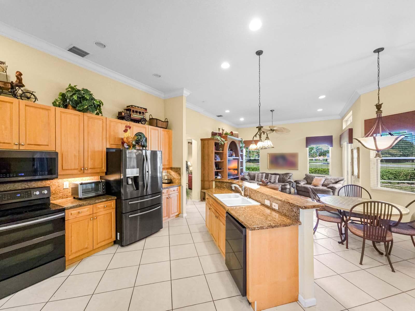 5318 Landon Circle, Boynton Beach, FL 33437 — photo 8 of 75