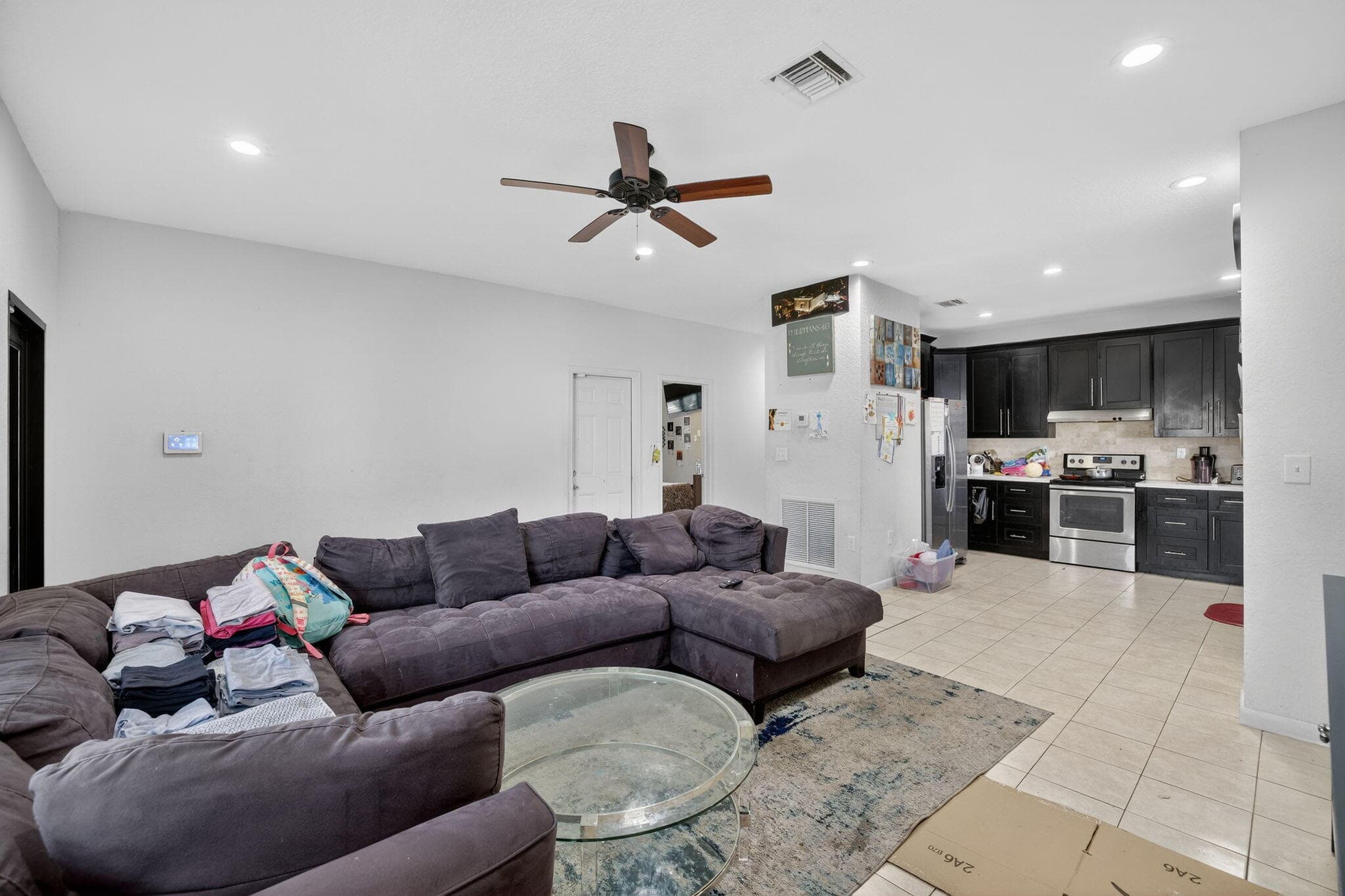205 NW 27th Terrace, Fort Lauderdale, FL 33311 — photo 9 of 36