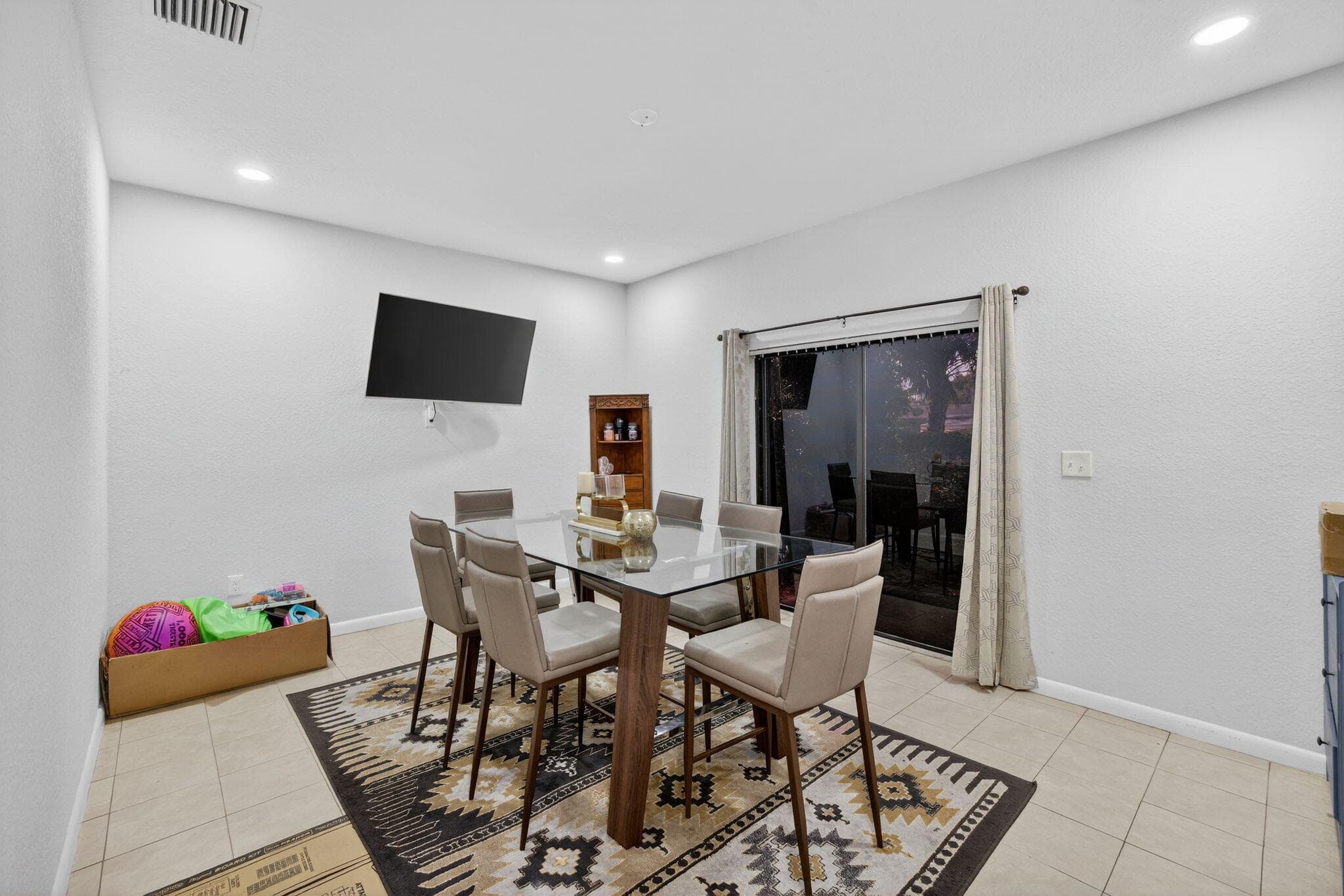 205 NW 27th Terrace, Fort Lauderdale, FL 33311 — photo 19 of 36