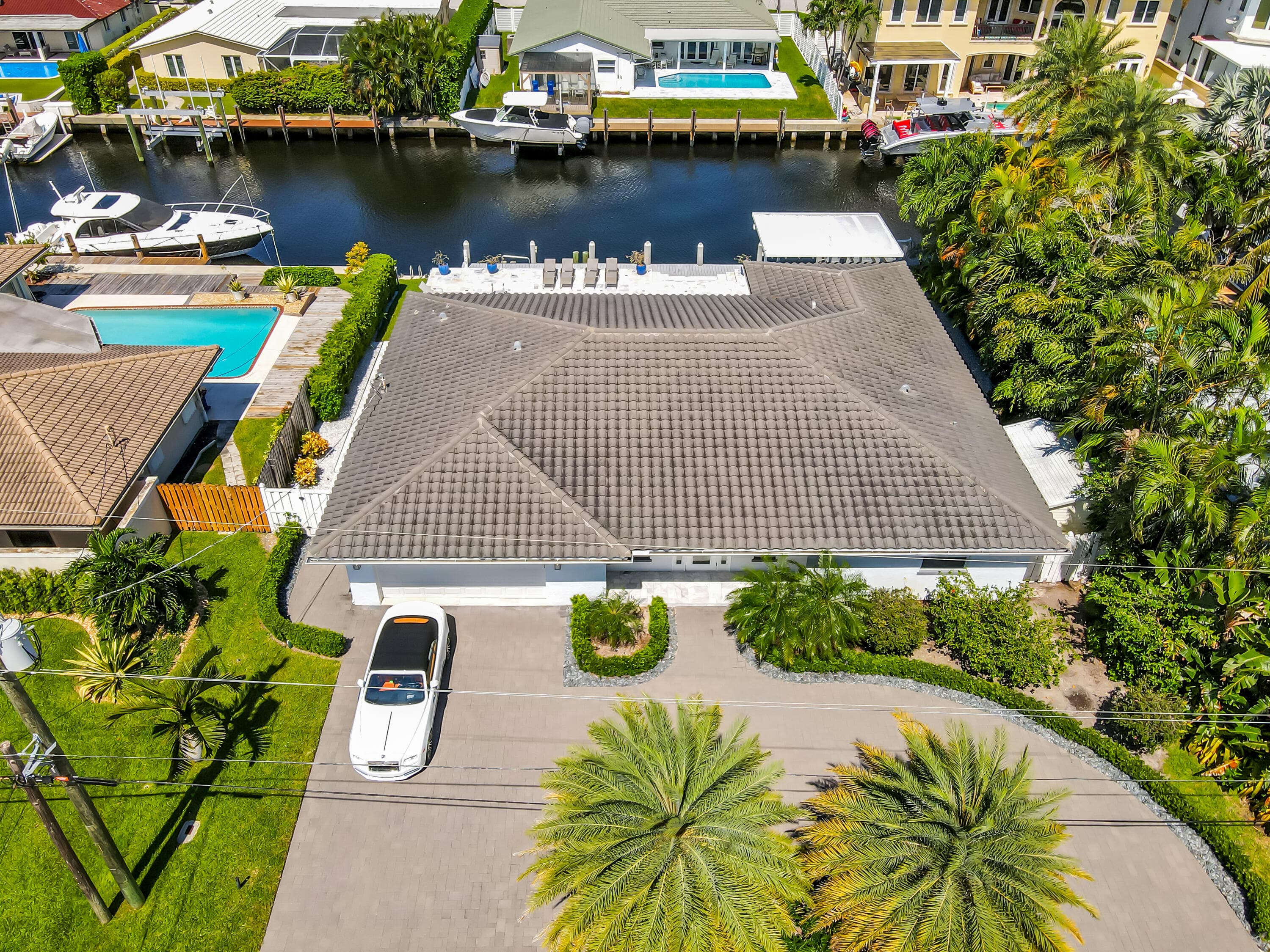 831 Dover Street, Boca Raton, FL 33487 — photo 3 of 71