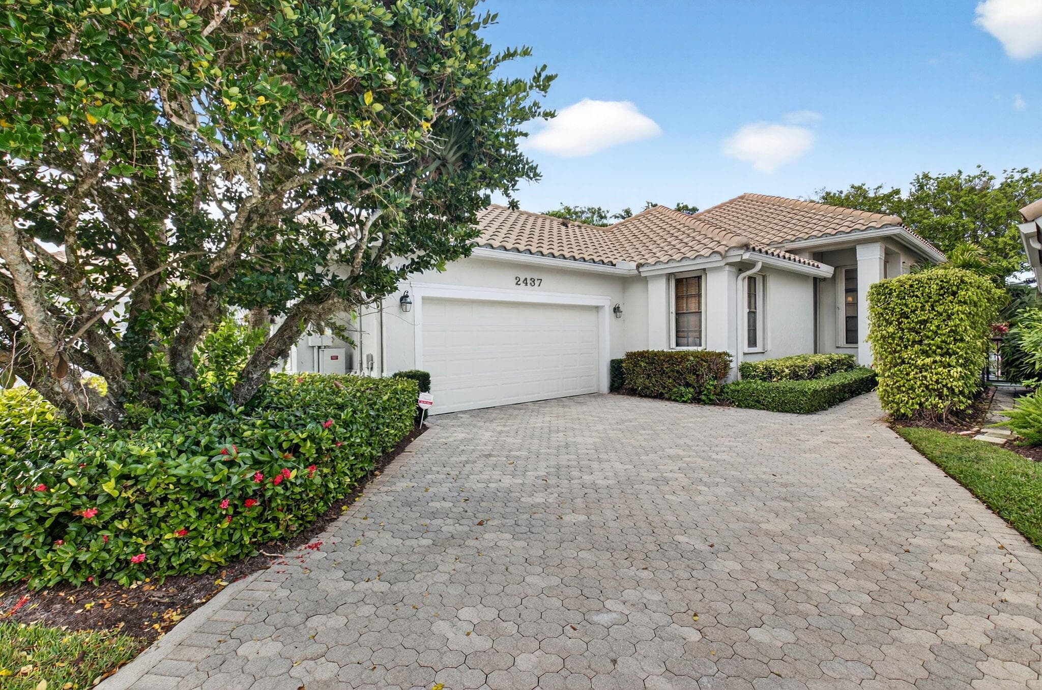 2437 NW 64th Street, Boca Raton, FL 33496 — photo 1 of 49