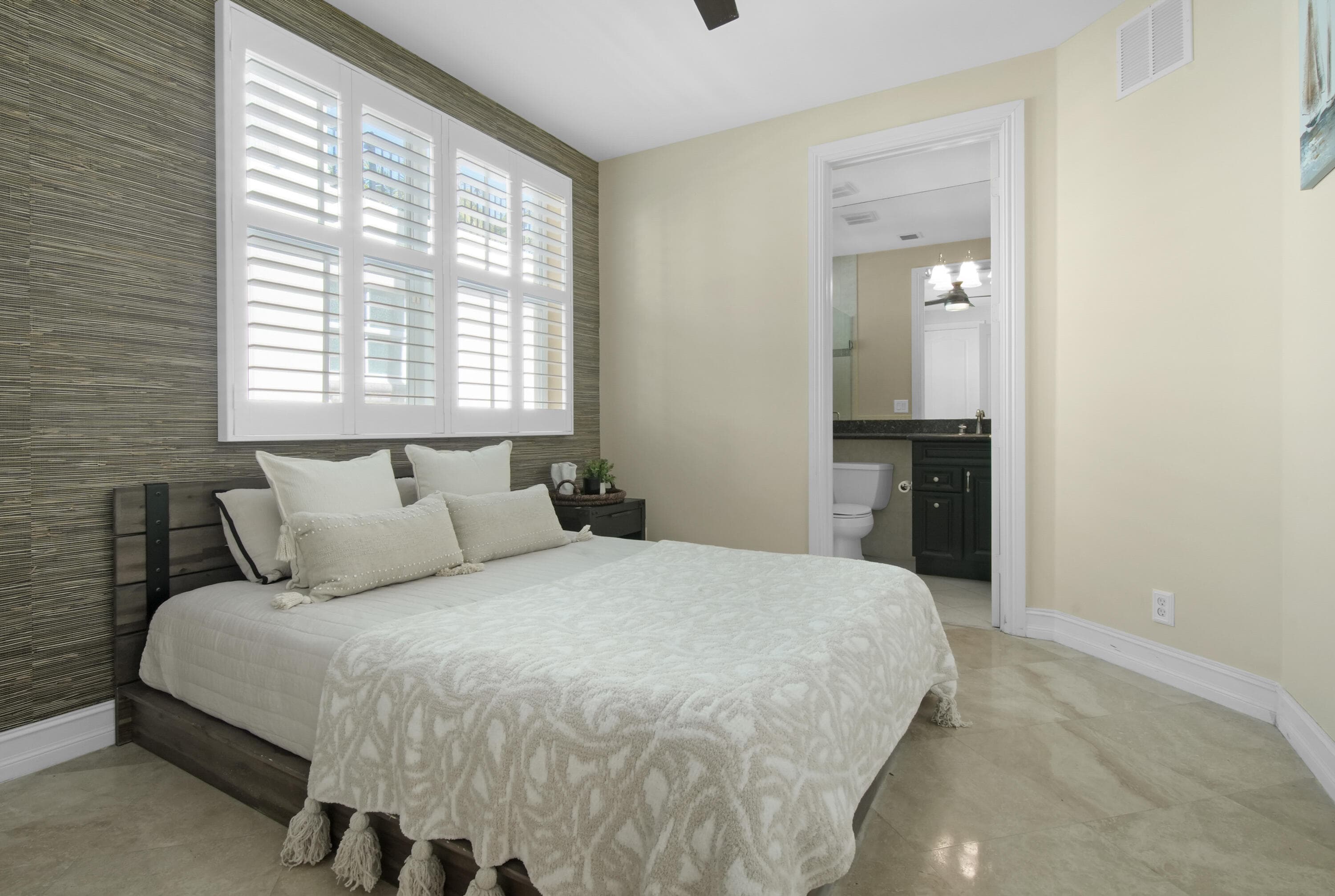 814 N Victoria Park Road, Fort Lauderdale, FL 33304 — photo 28 of 41