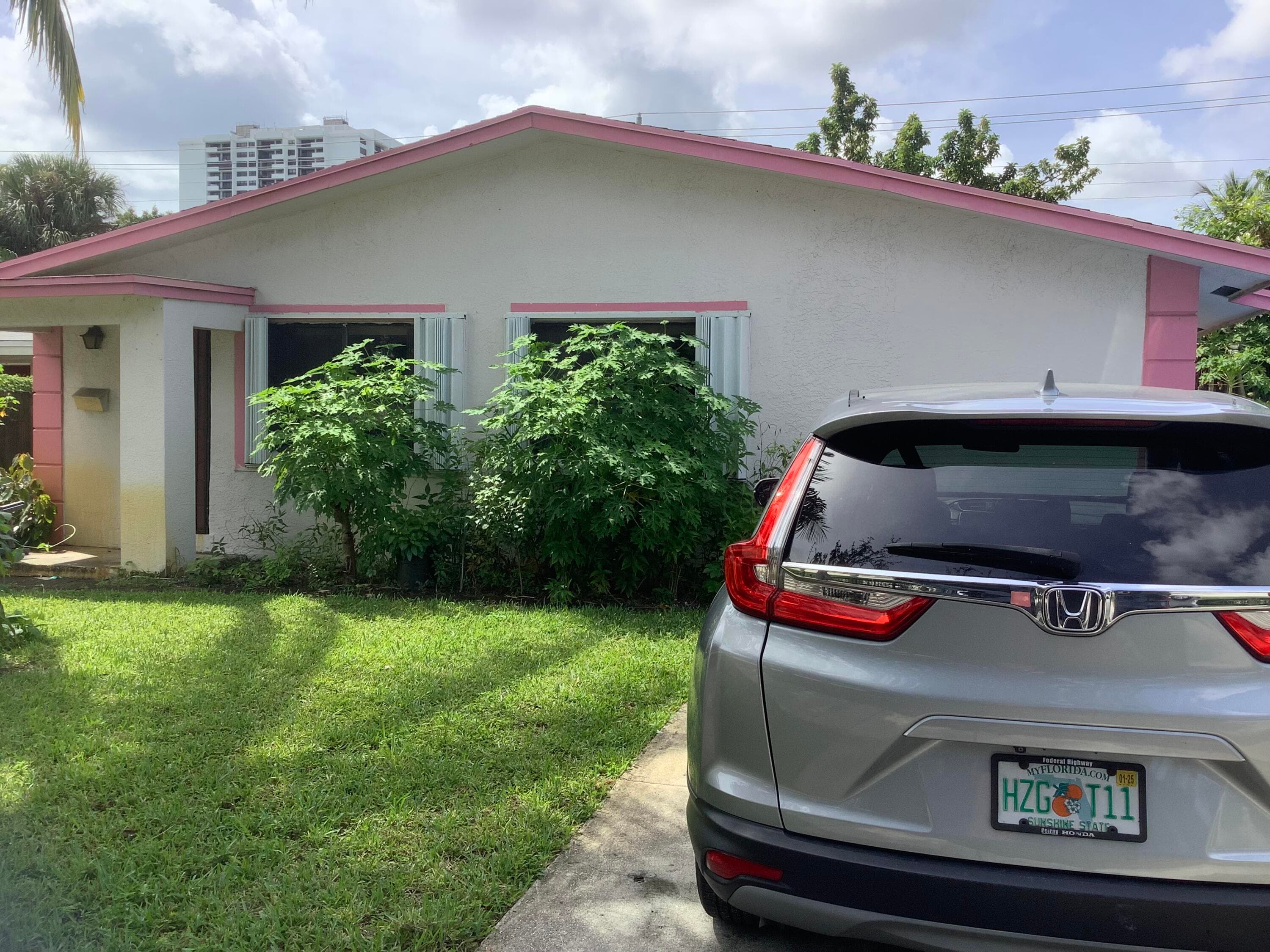 424 59th Street, West Palm Beach, FL 33407 — photo 3 of 40
