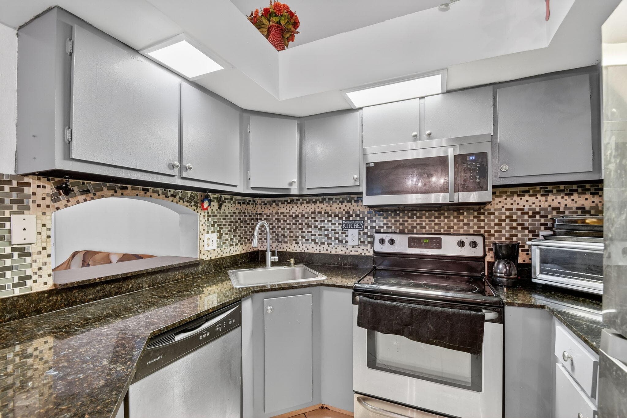 4191 S 57th Avenue G Avenue, Greenacres, FL 33463 — photo 12 of 30
