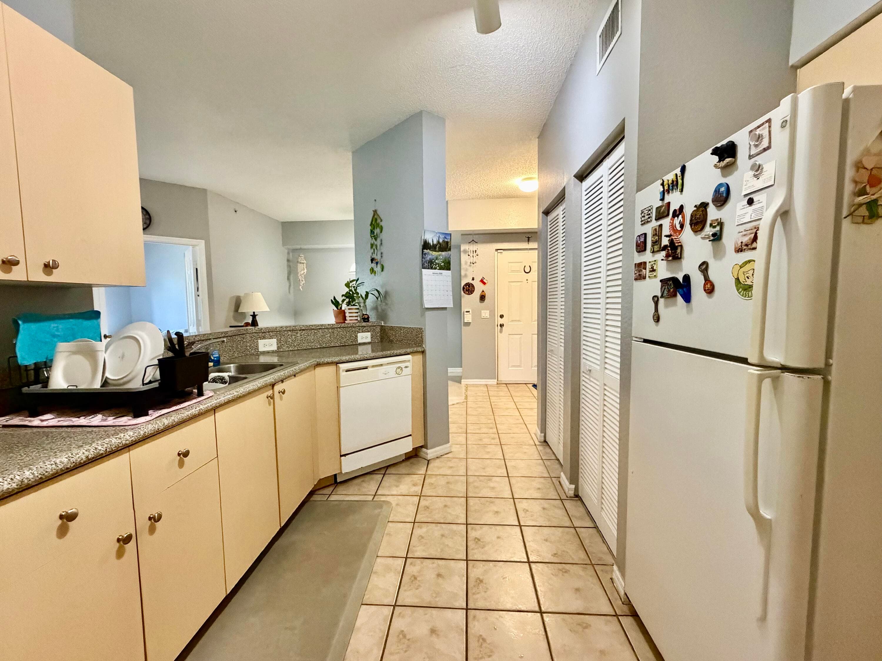 330 Crestwood Circle N 202, Royal Palm Beach, FL 33411 — photo 11 of 31