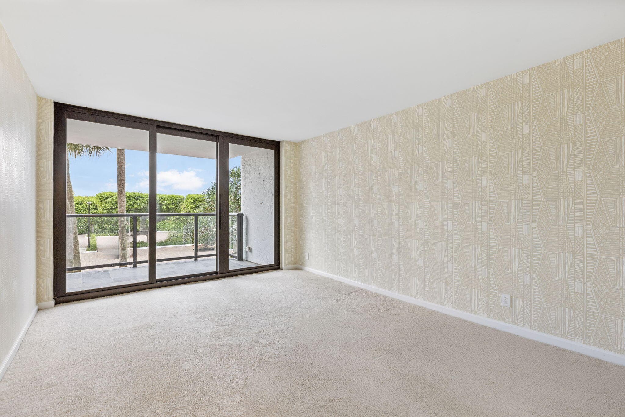3440 S Ocean Boulevard 107s, Palm Beach, FL 33480 — photo 35 of 60